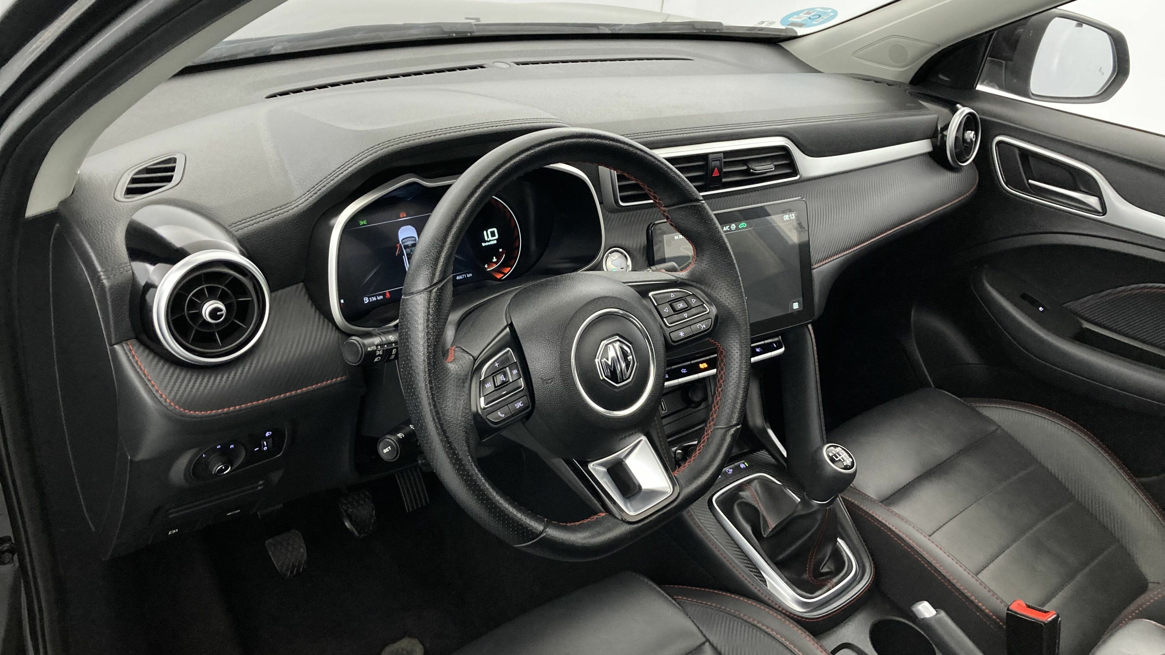 mg zs luxury 1.0 T-GDI 111 2023 pebble black 16