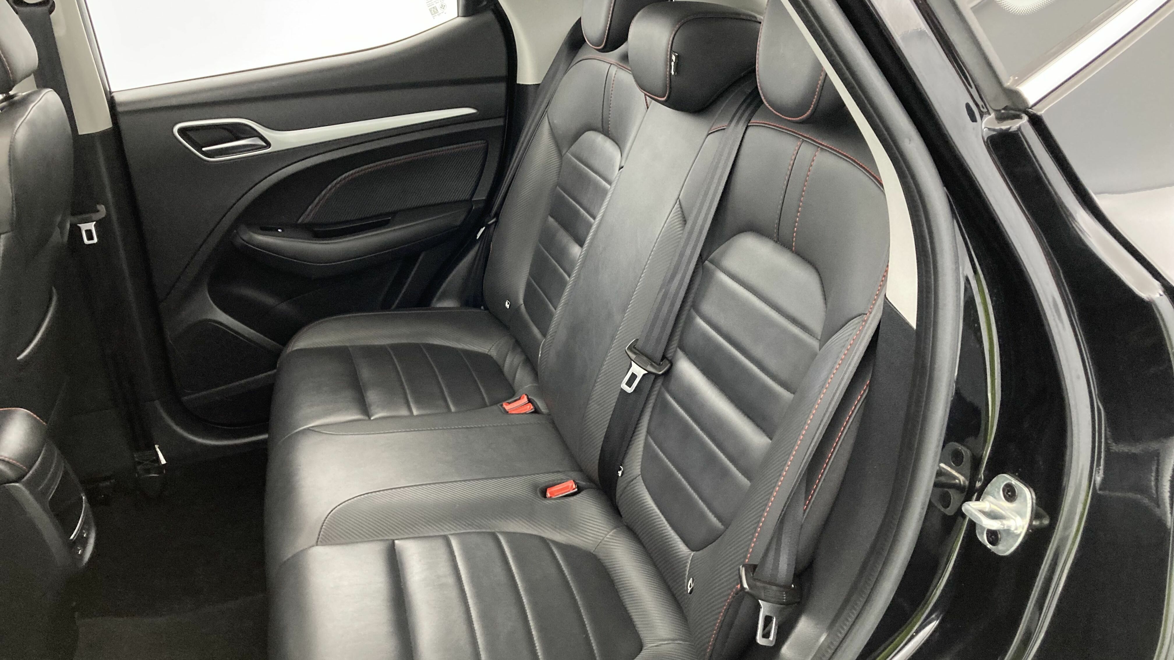 mg zs luxury 1.0 T-GDI 111 2023 pebble black 22