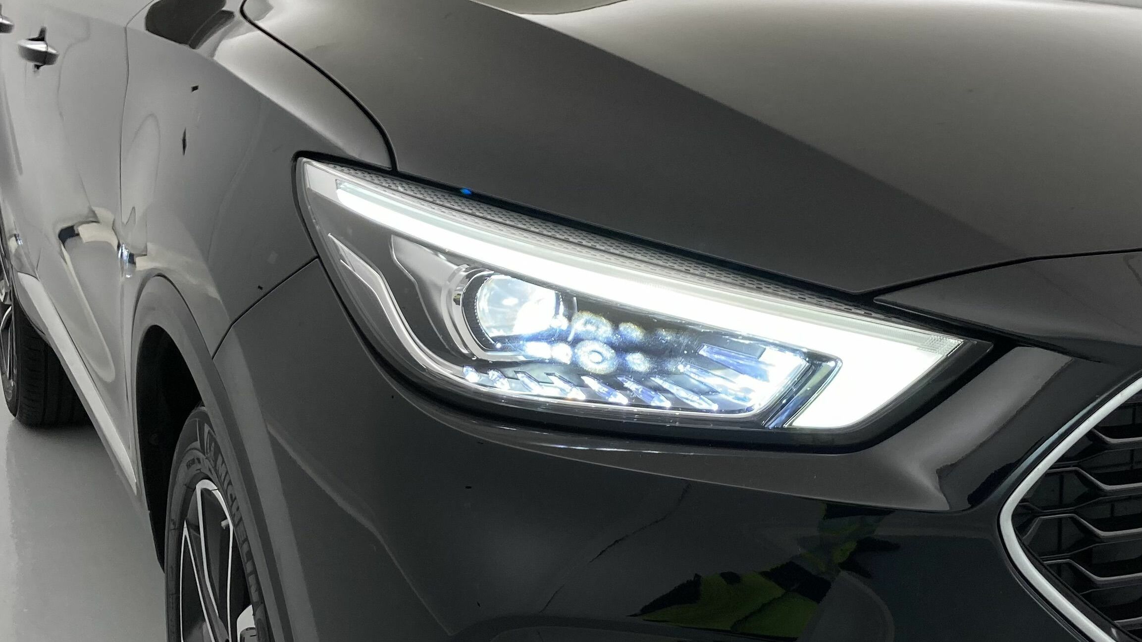 mg zs luxury 1.0 T-GDI 111 2023 pebble black 30