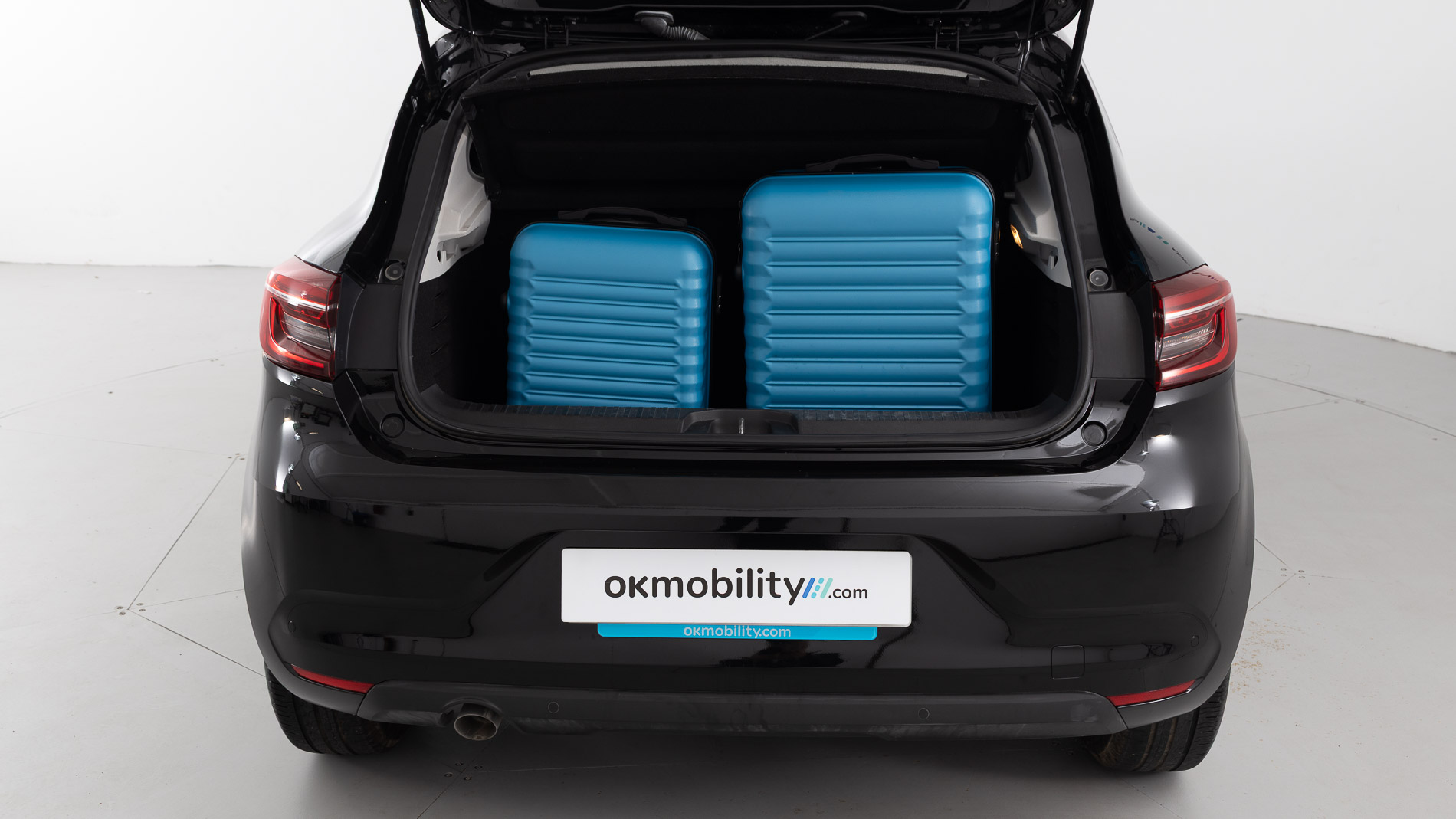 renault clio equilibre 1.0 TCE 91 2023 negro brillante 11