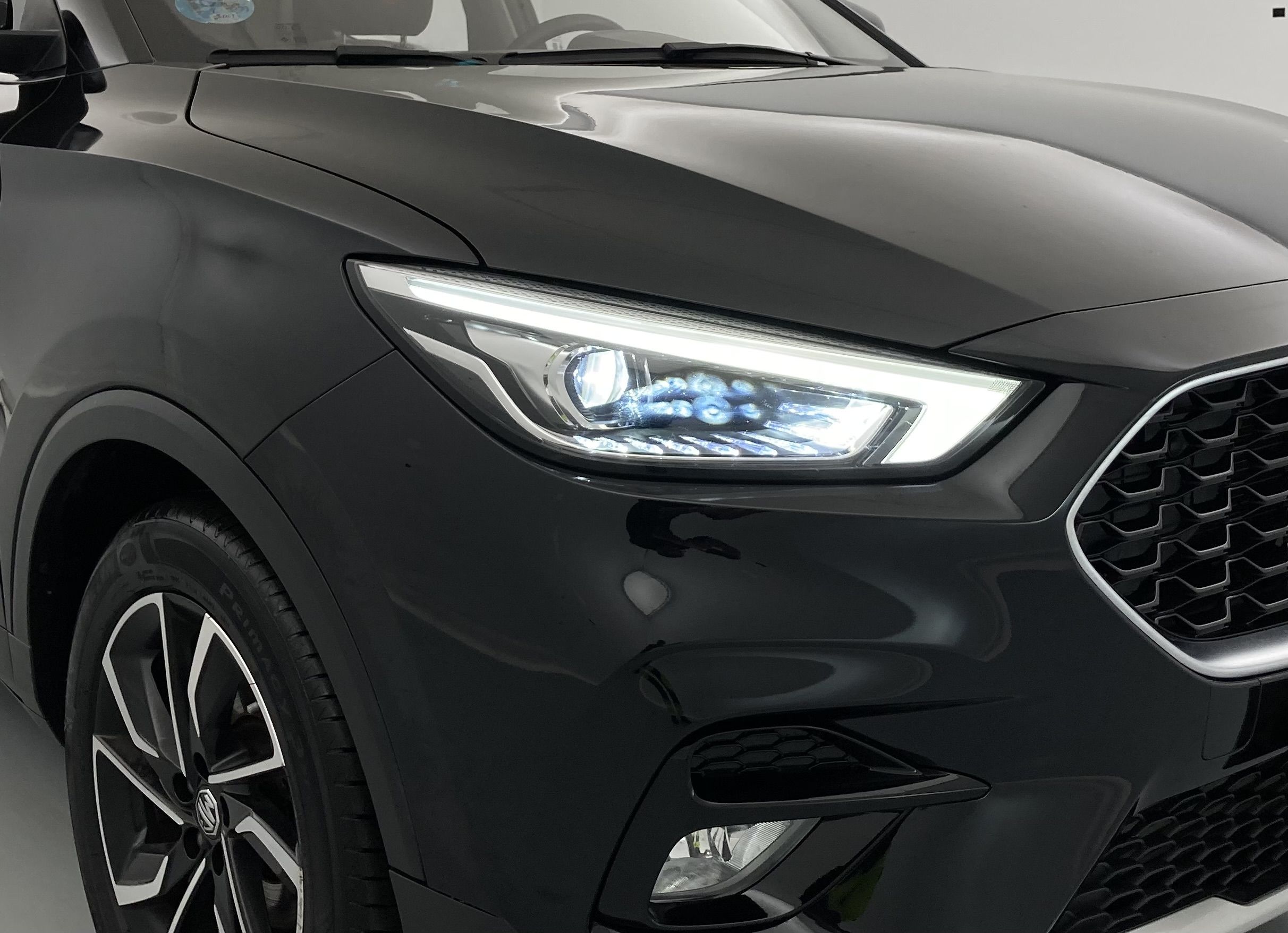 mg zs luxury 1.0 T-GDI 111 2023 pebble black 25