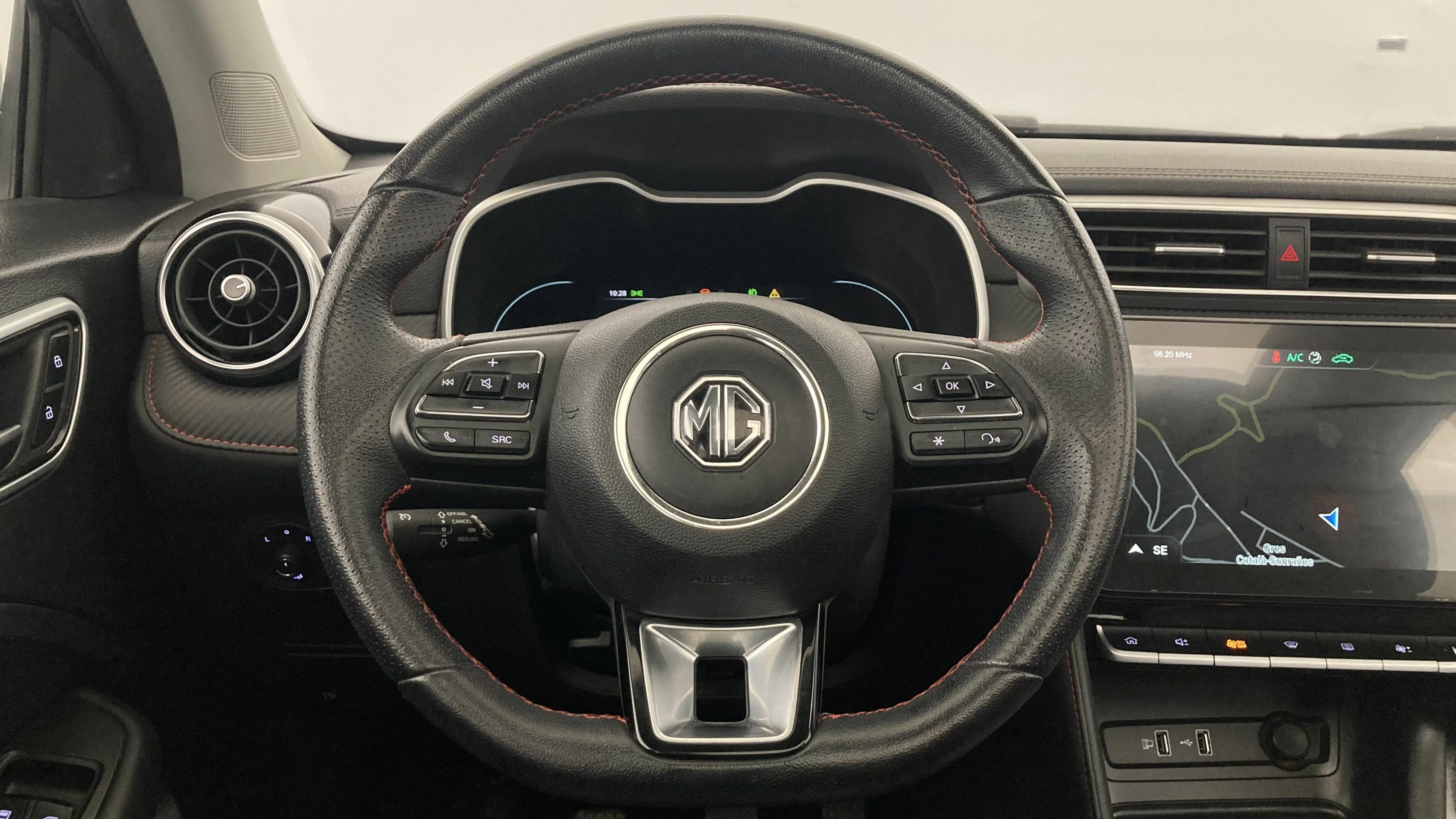 mg zs luxury 1.0 T-GDI 111 2023 pebble black 16