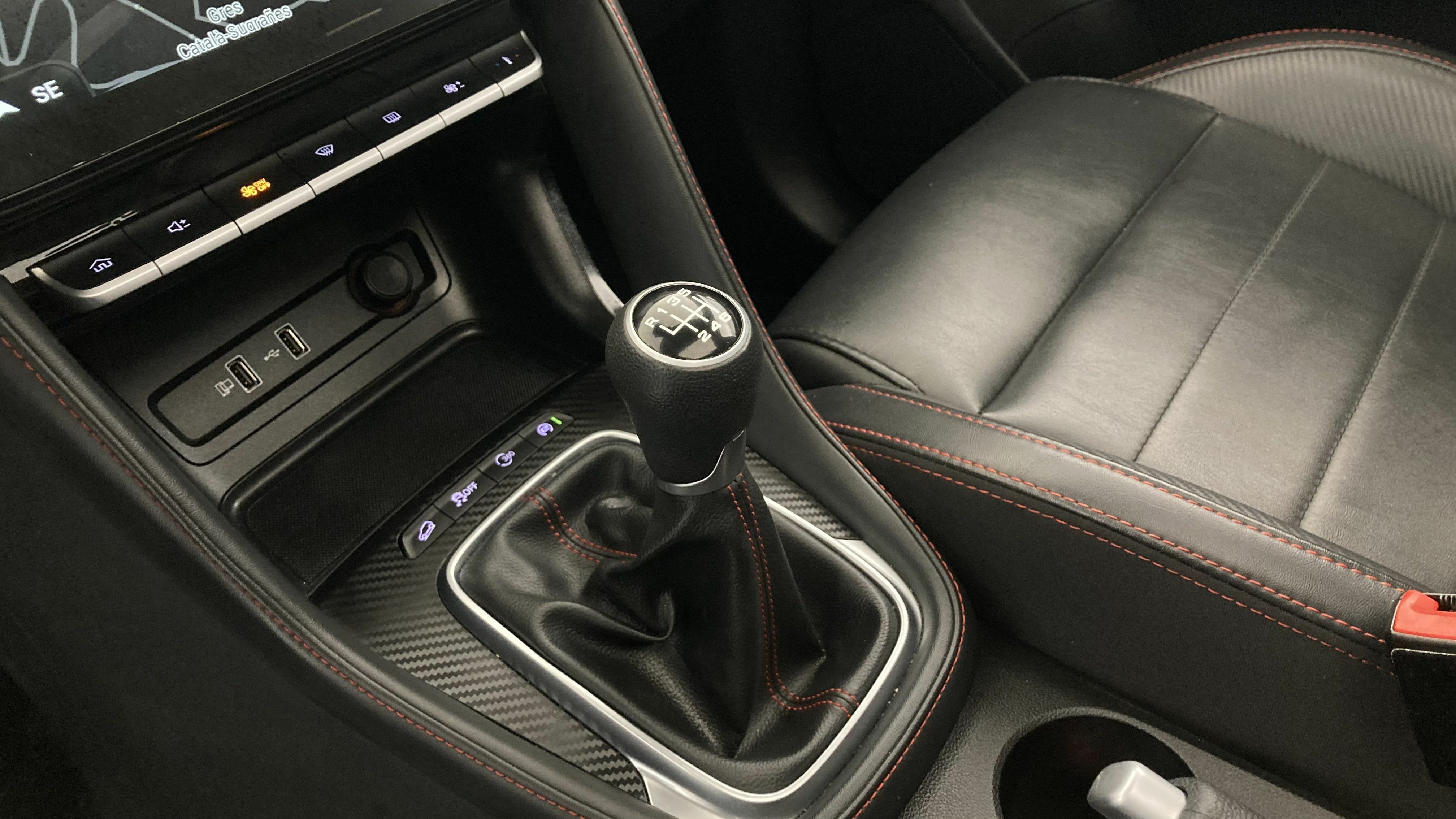 mg zs luxury 1.0 T-GDI 111 2023 pebble black 19