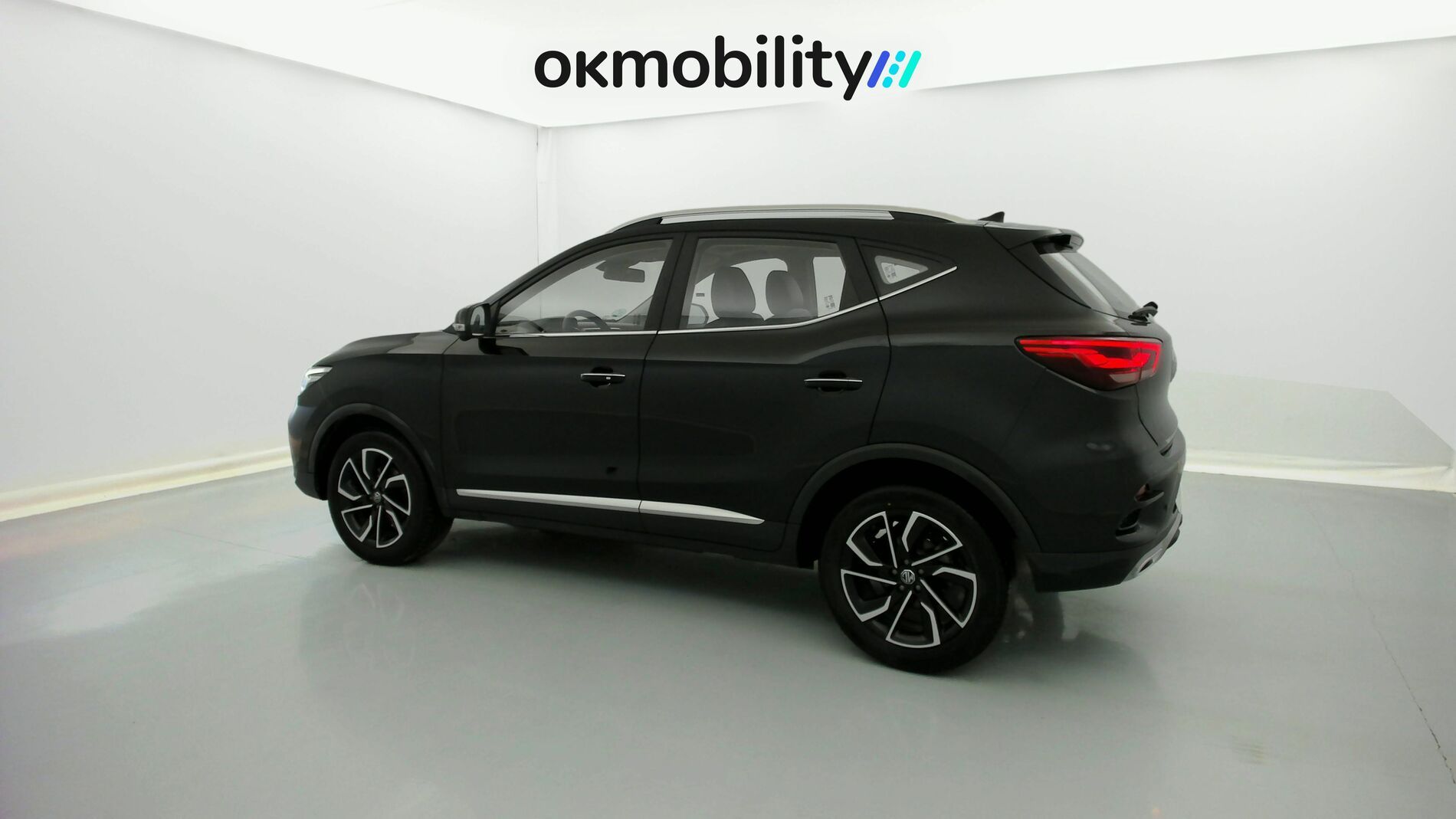 mg zs luxury 1.0 T-GDI 111 2023 pebble black 7