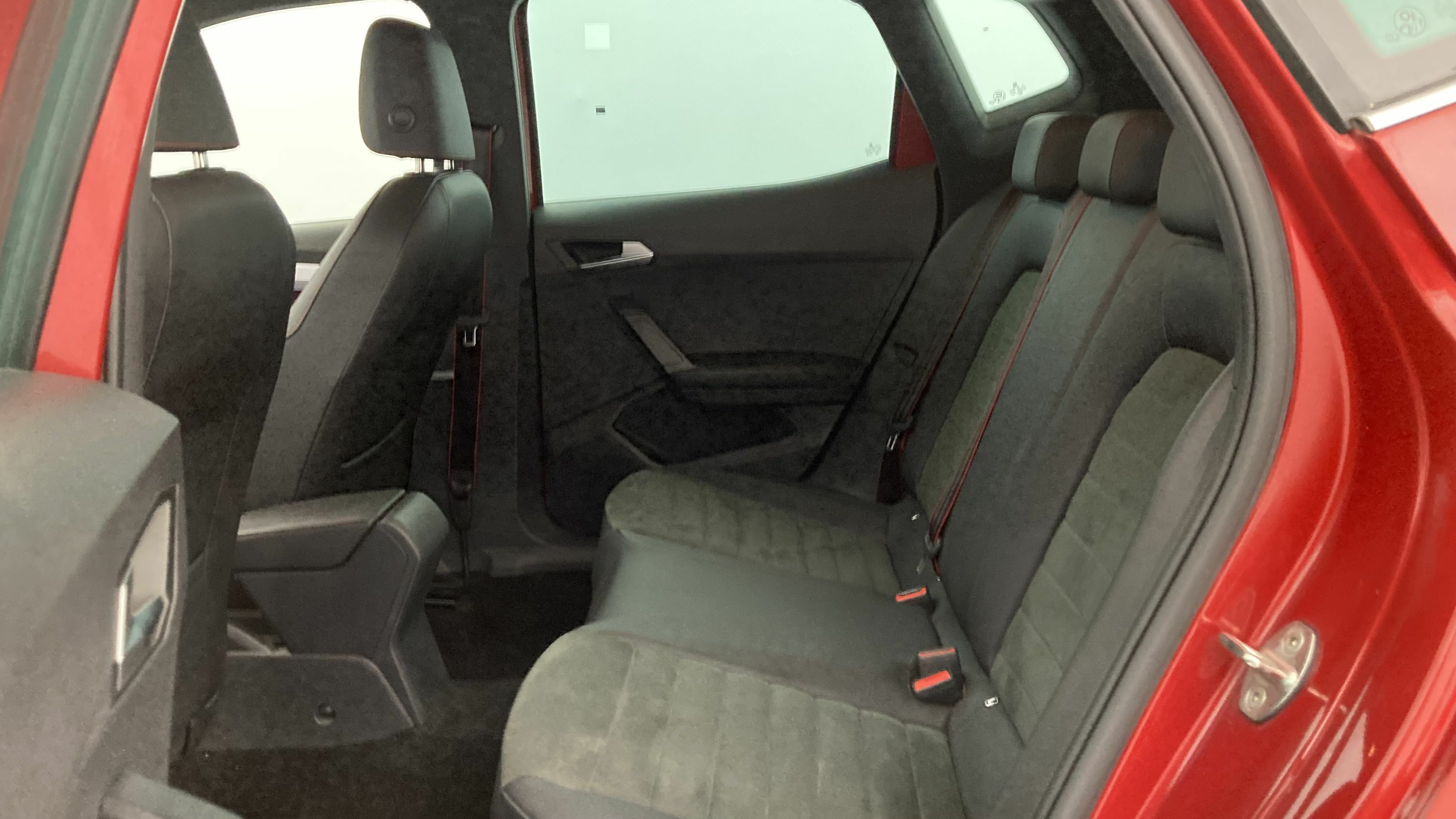 seat arona fr xl rx 1.0 TSI 115 2024 rojo desire / negro 21