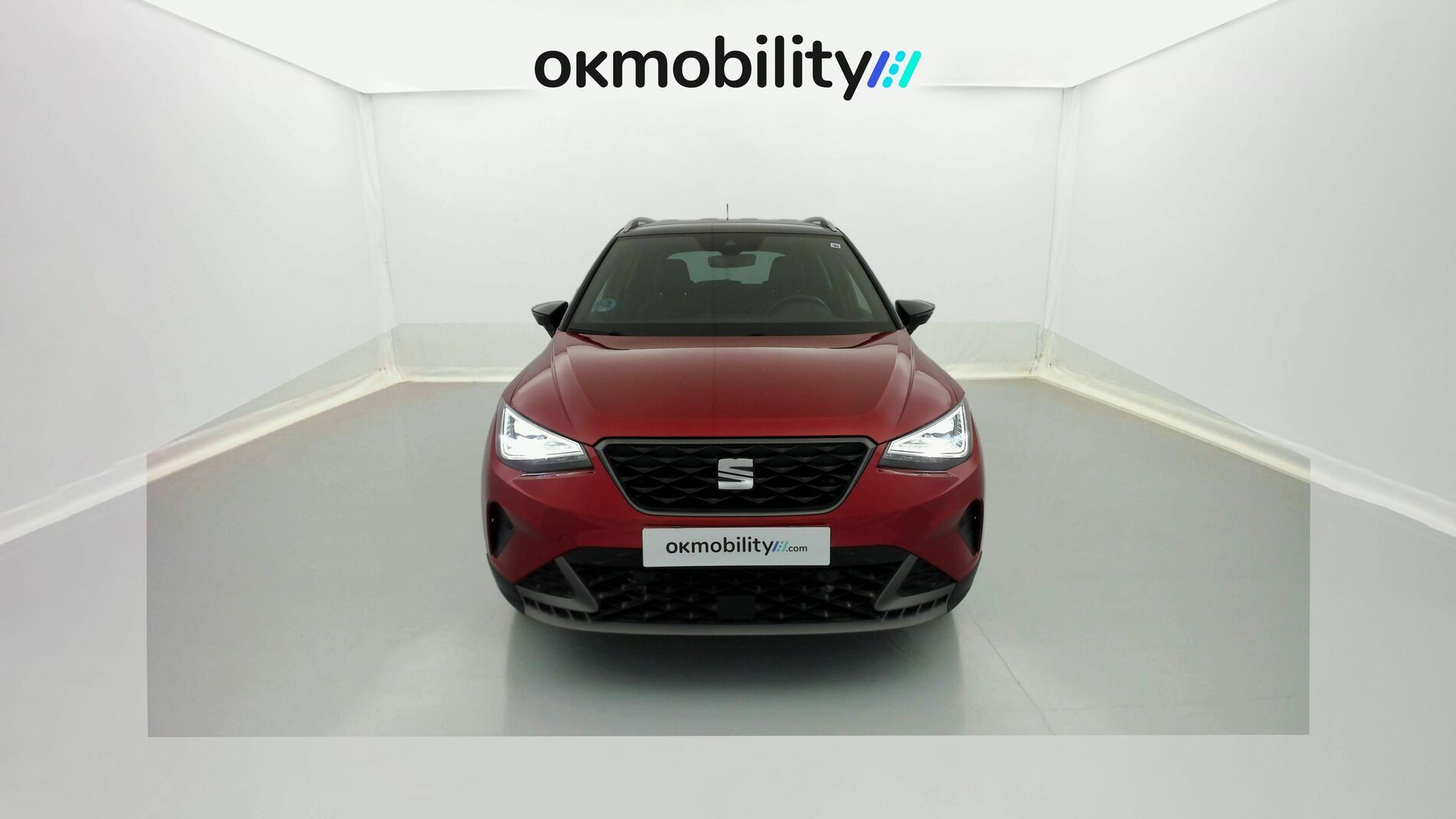 seat arona fr xl rx 1.0 TSI 115 2024 rojo desire / negro 4