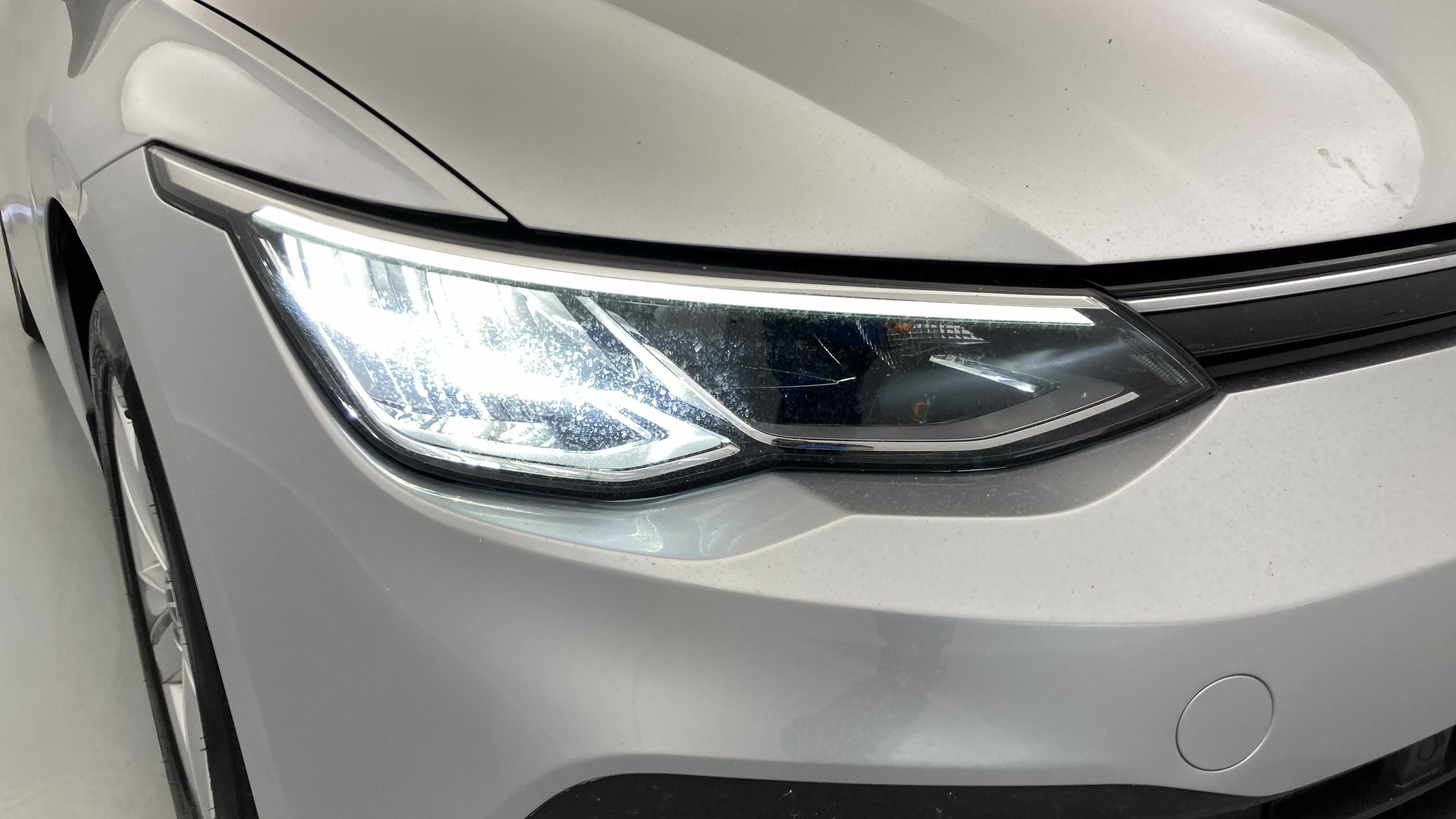 volkswagen golf life 2.0 TDI 150 DSG 2020 delfingraumetallic 30