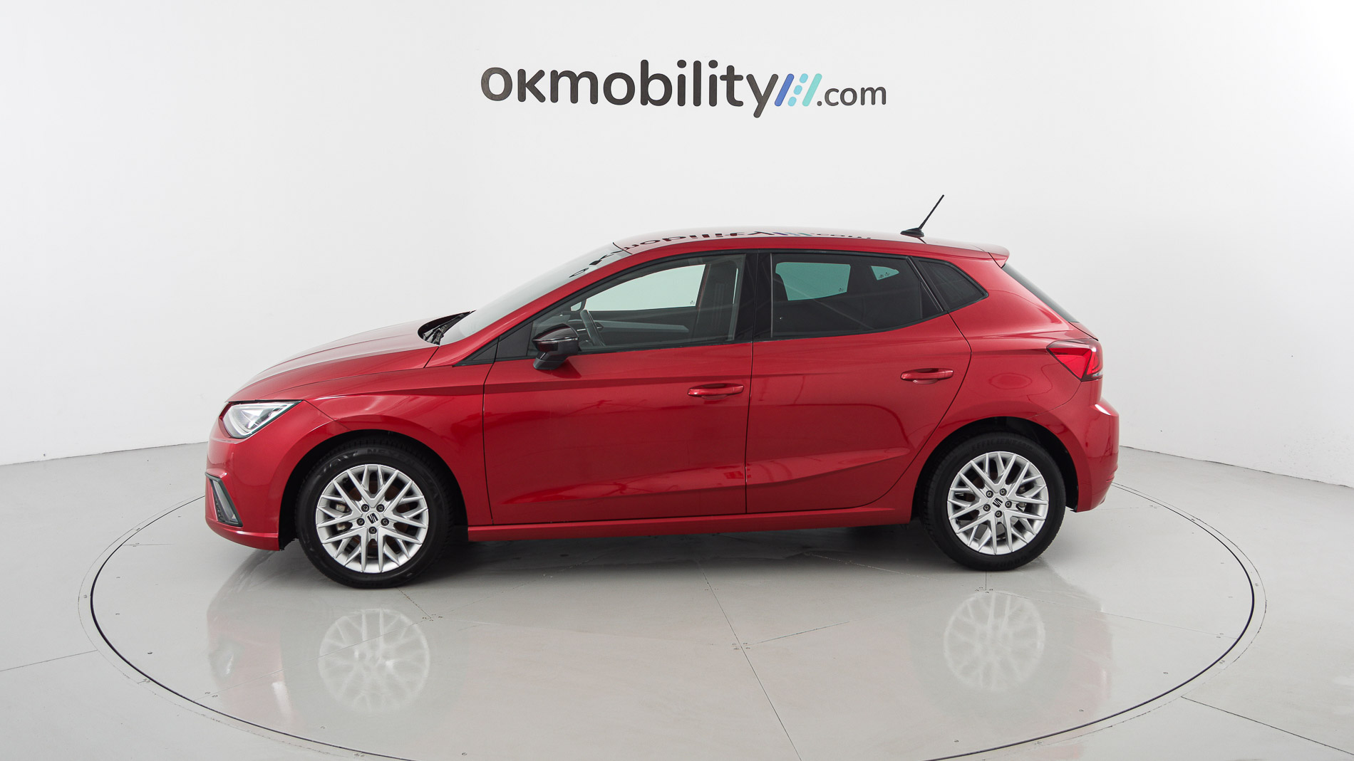 seat ibiza fr xl 1.0 TSI 110 2023 rojo desire 7