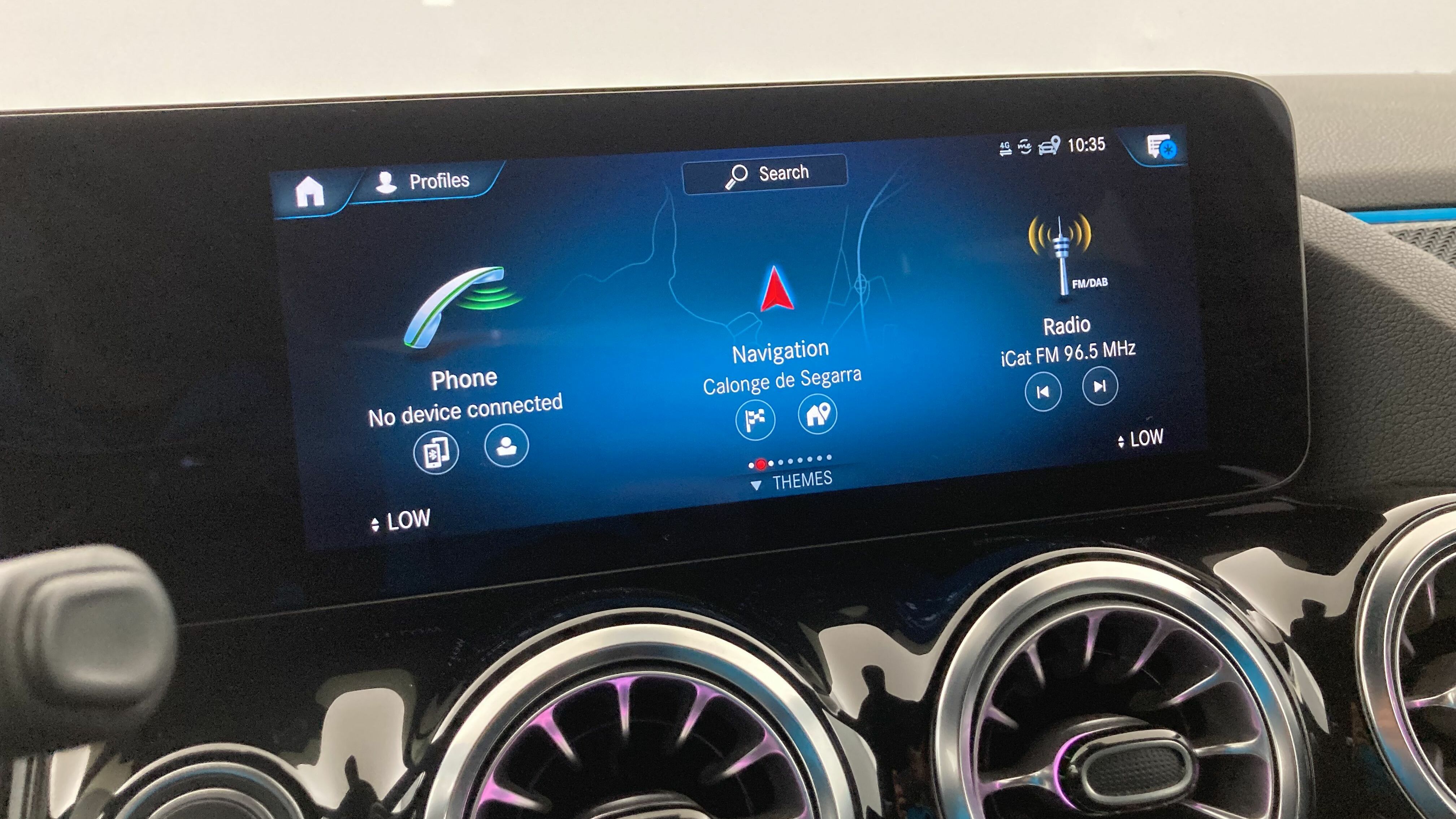 mercedes benz clase b amg line 200D 150 DCT 2022 gris montana 16