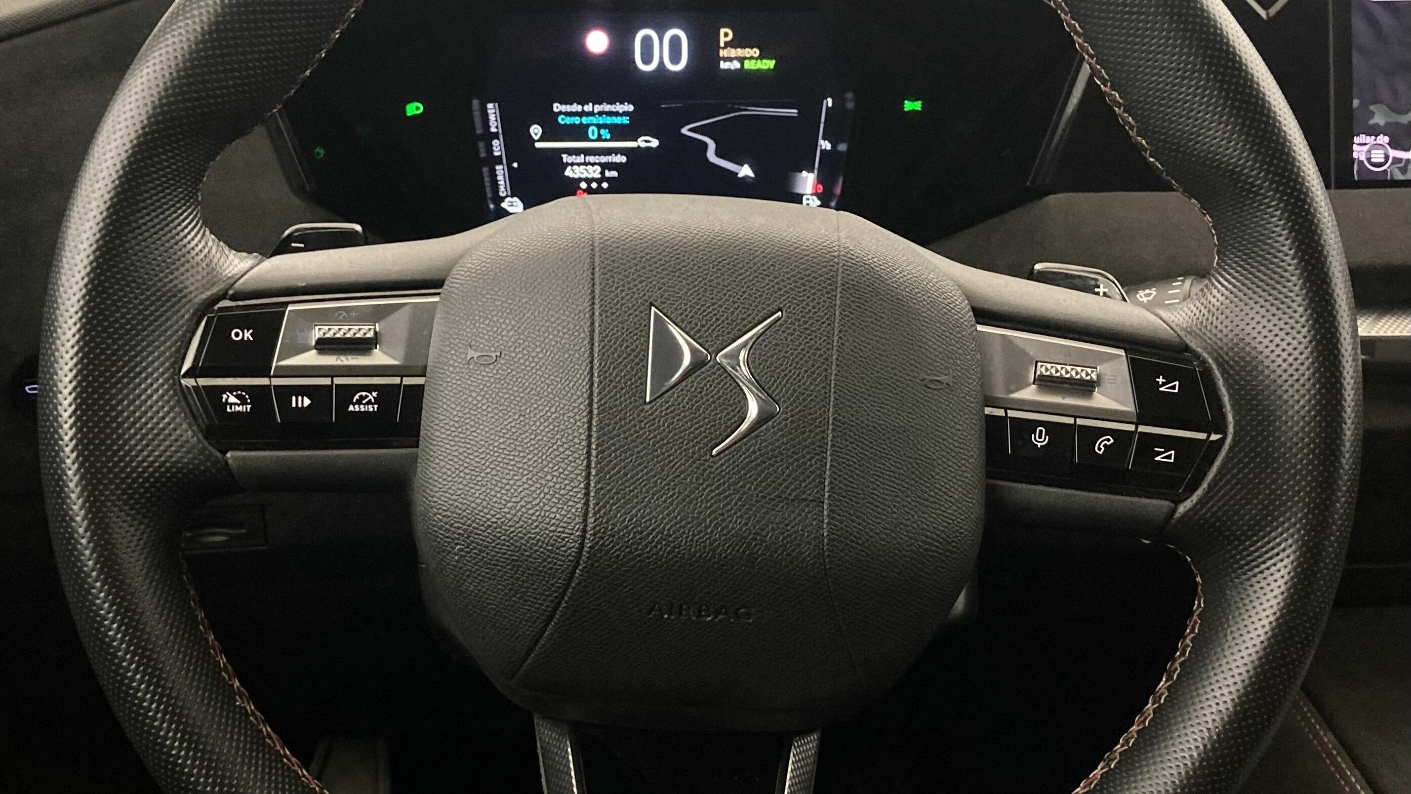 ds ds4 performance line + E-TENSE 225 CA 2023 crystal pearl 18