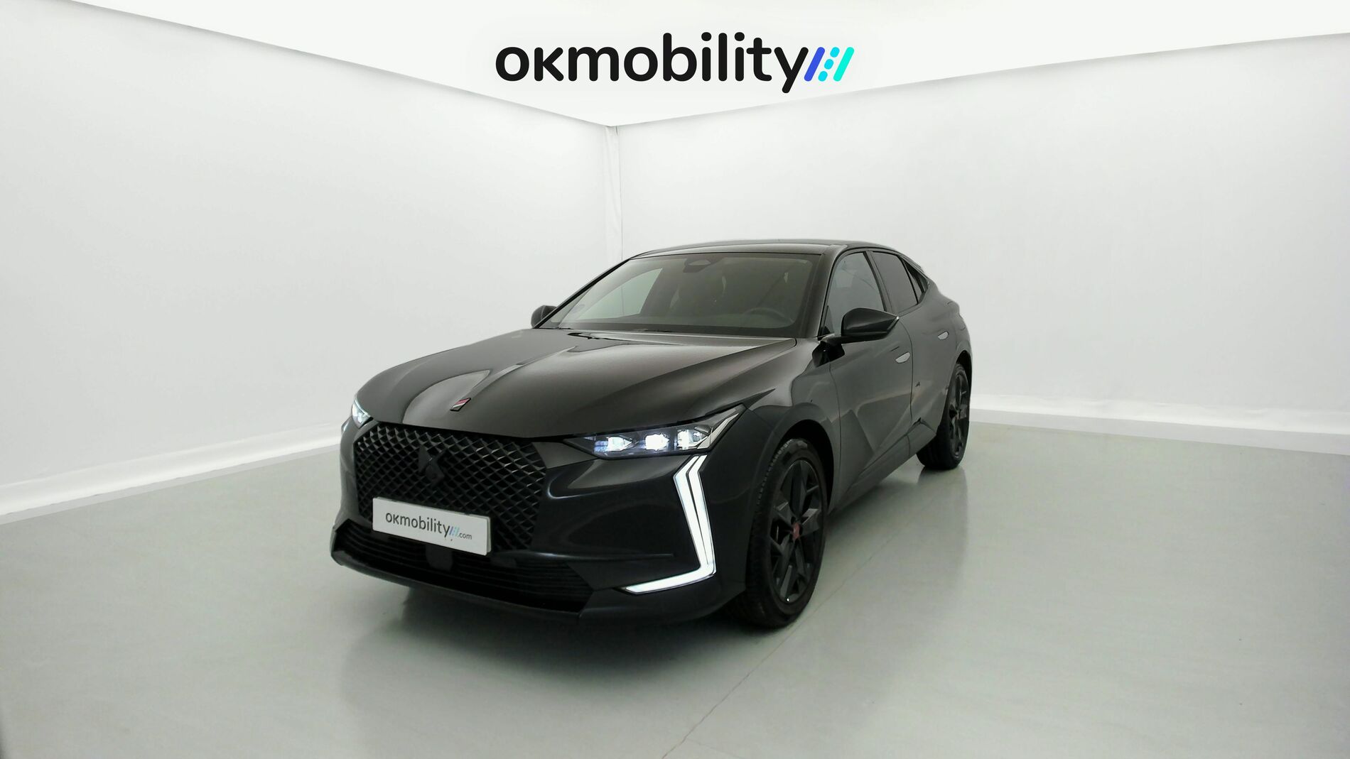 ds ds4 performance line + E-TENSE 225 CA 2023 negro perla 1