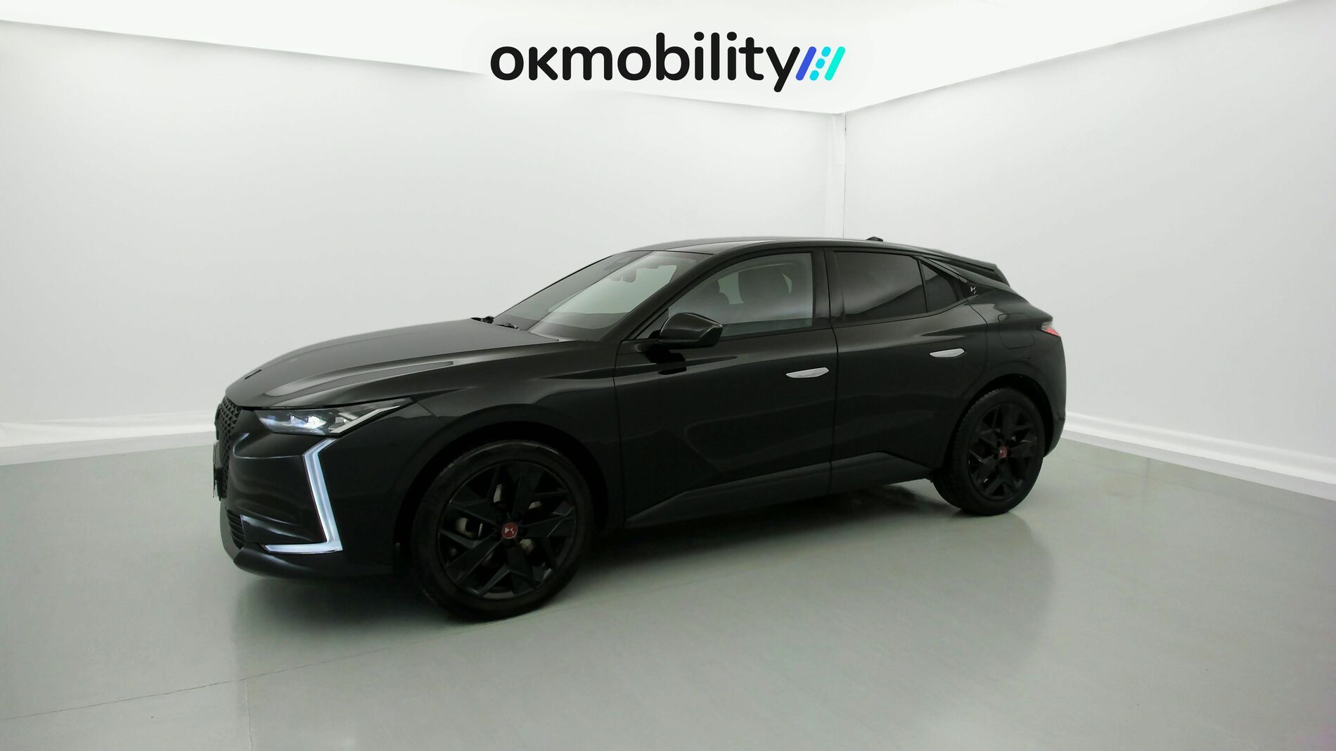 ds ds4 performance line + E-TENSE 225 CA 2023 negro perla 4