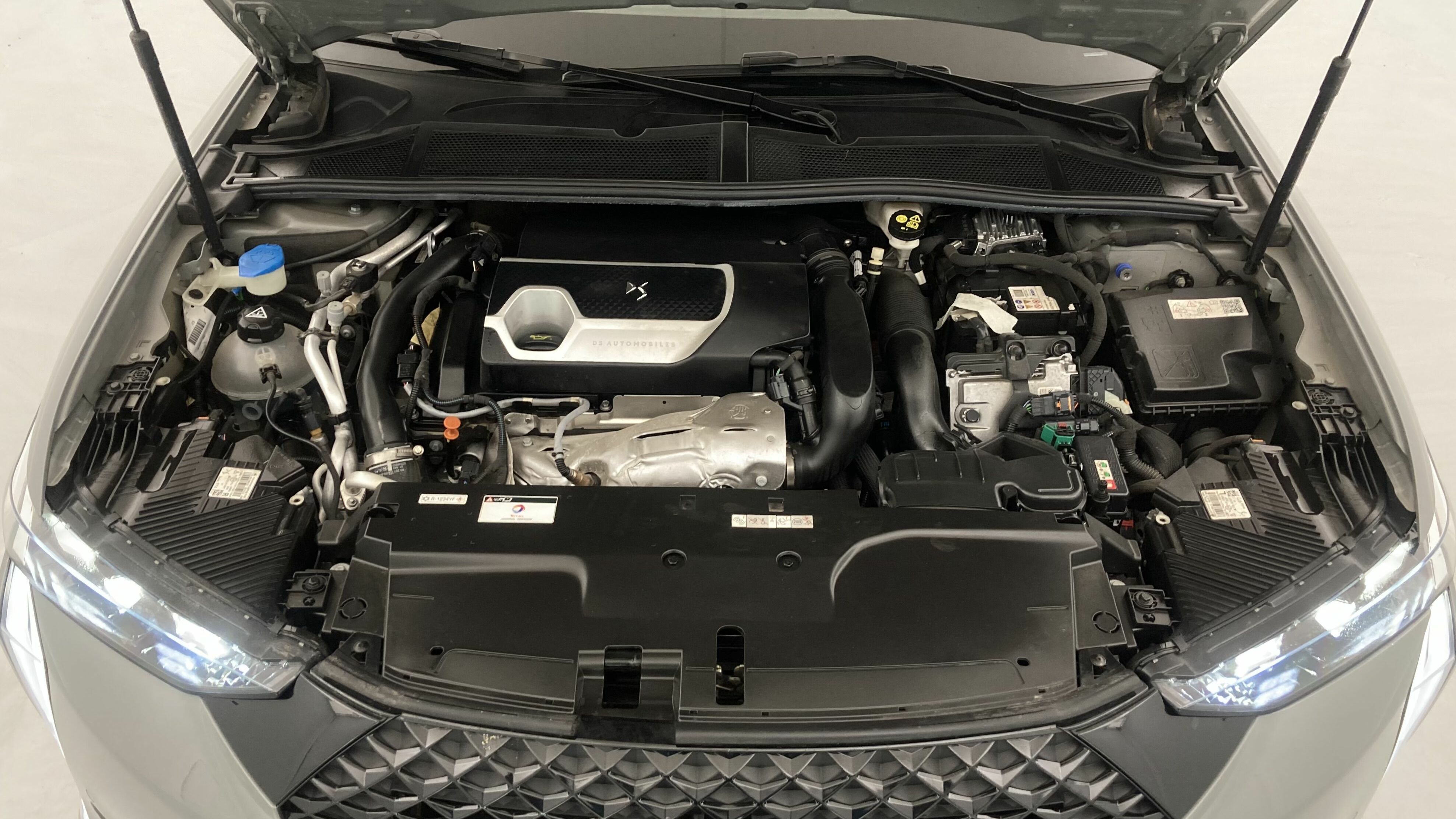 ds ds4 performance line + E-TENSE 225 CA 2023 lacquered grey 26