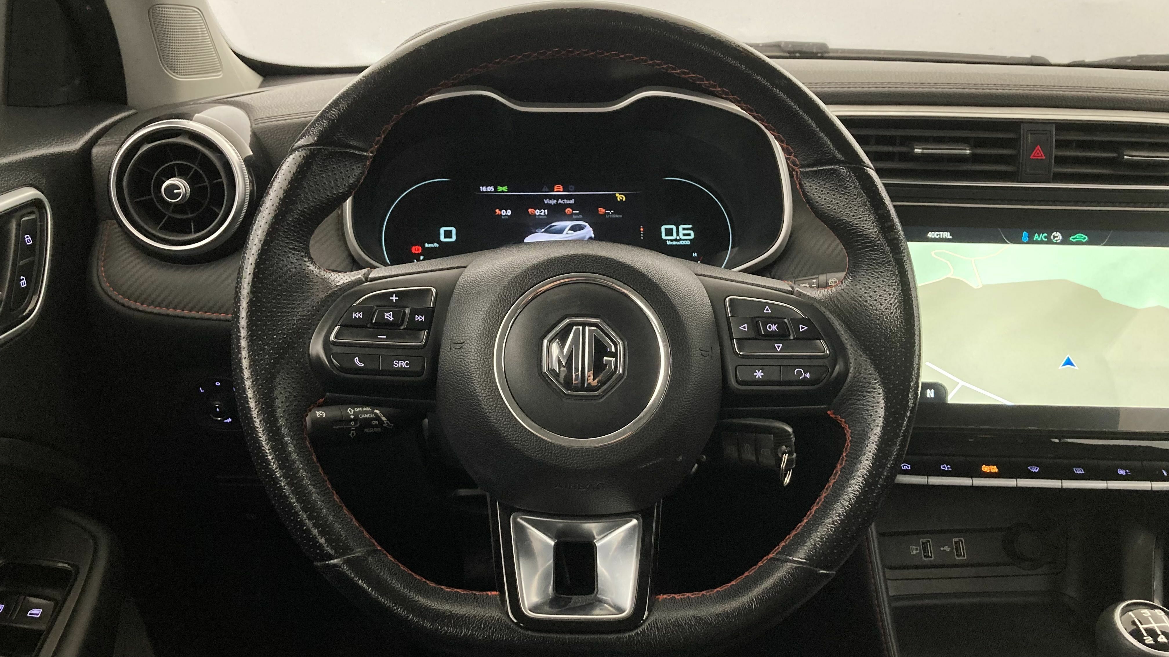 mg zs luxury 1.5 VTI-TECH 106 2023 dynamic red 17