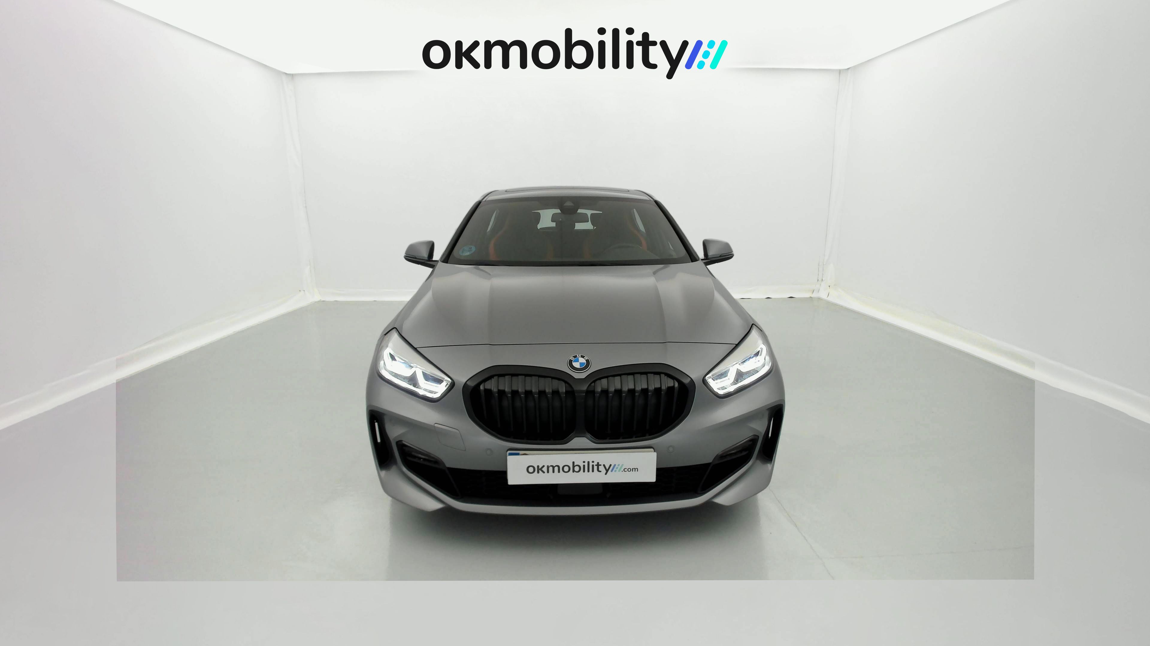 bmw serie 1 m sport colorvision 118I 136 STEPTRONIC 2024 frozen pure grey 1