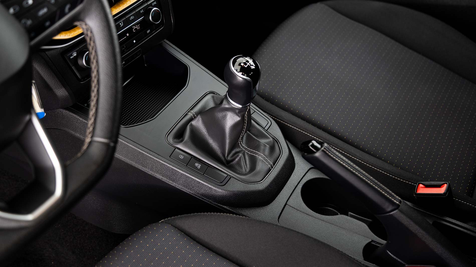 seat ibiza style xl 1.0 MPI 80 2023 blanco 18