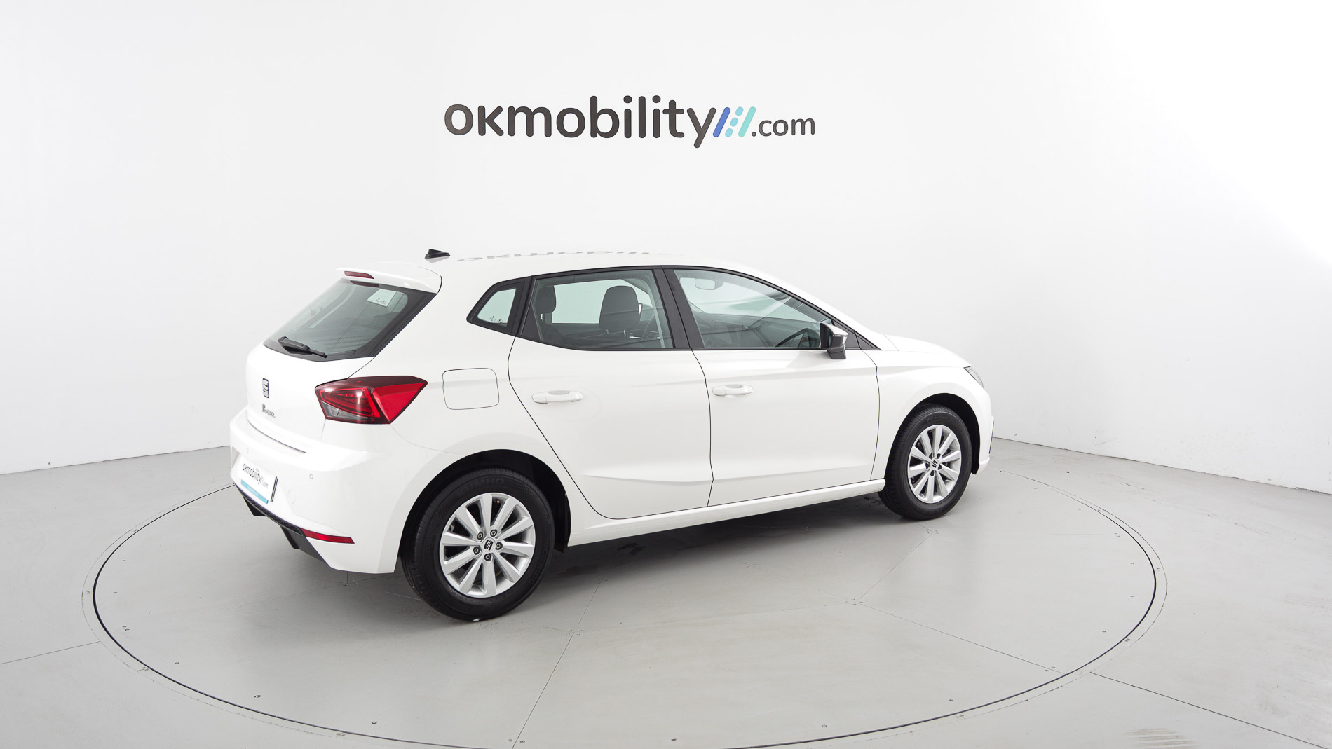 seat ibiza style xl 1.0 MPI 80 2023 blanco 12