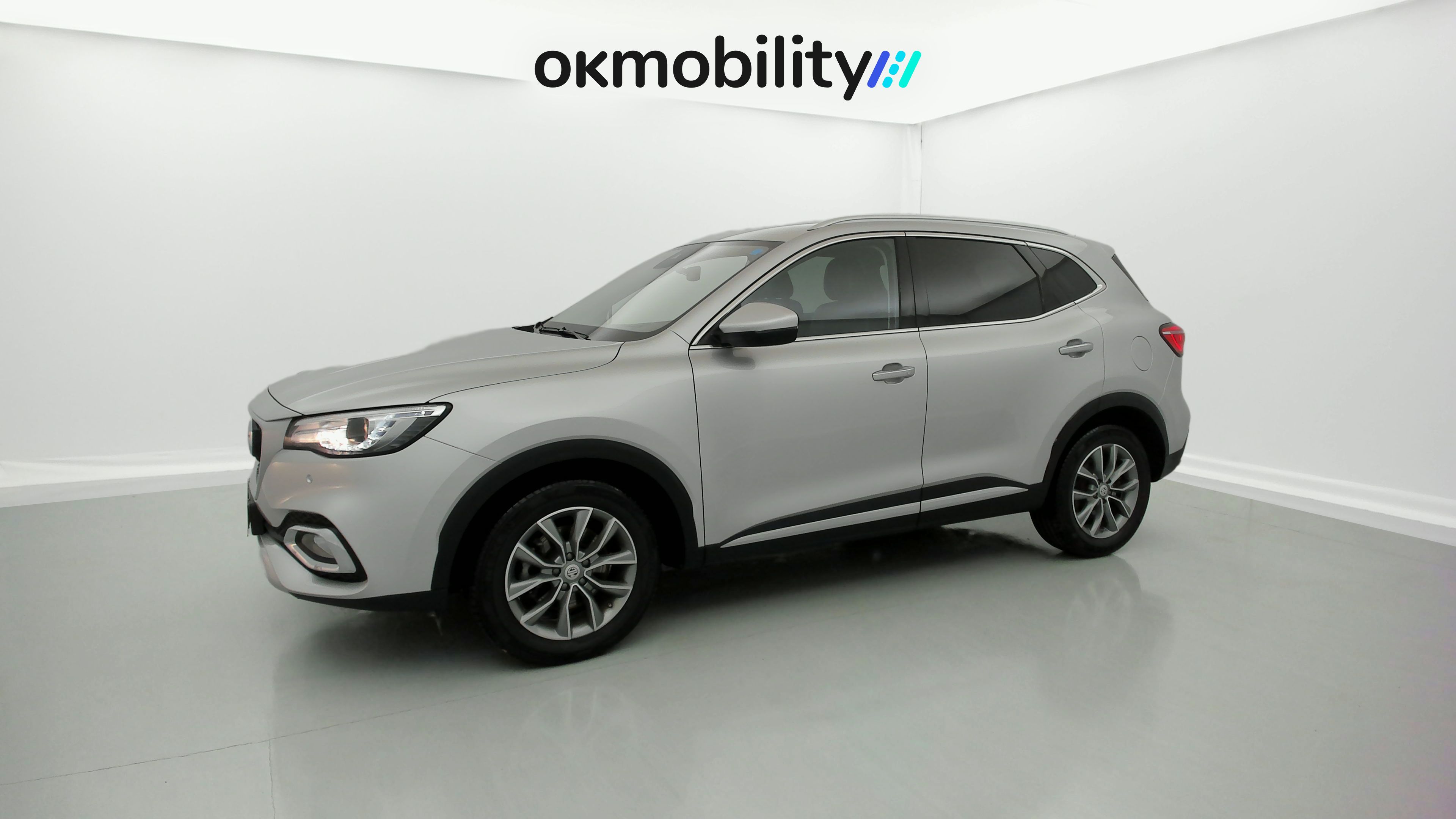 mg hs comfort 1.5 T-GDI 162 AT 2023 silver 5