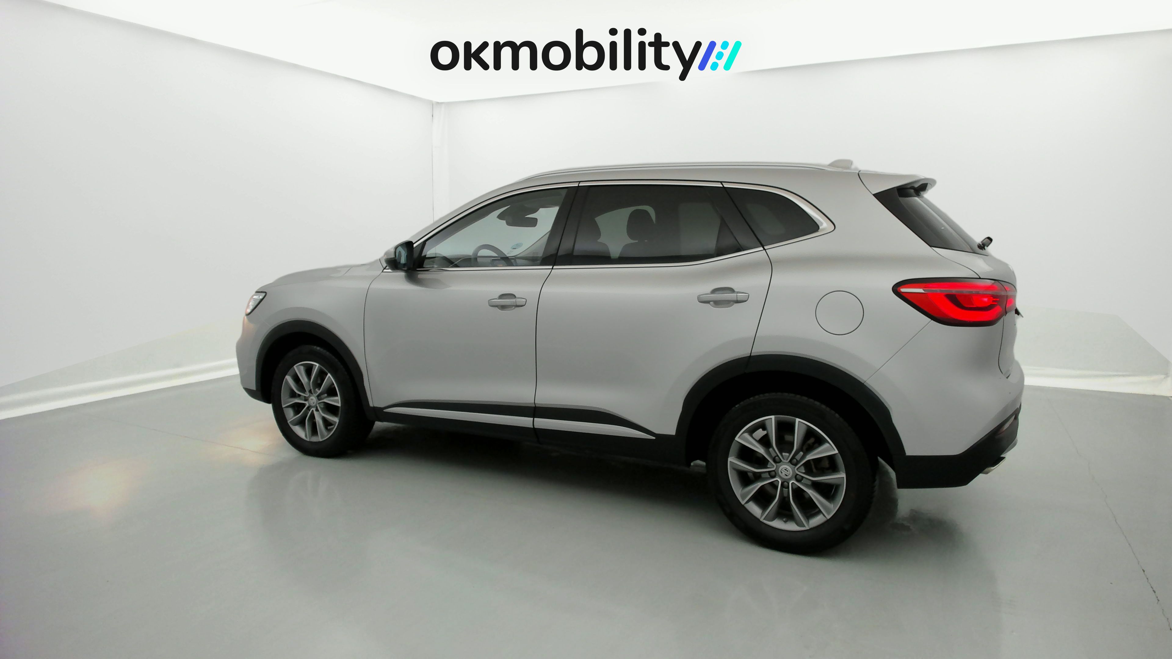 mg hs comfort 1.5 T-GDI 162 AT 2023 silver 8