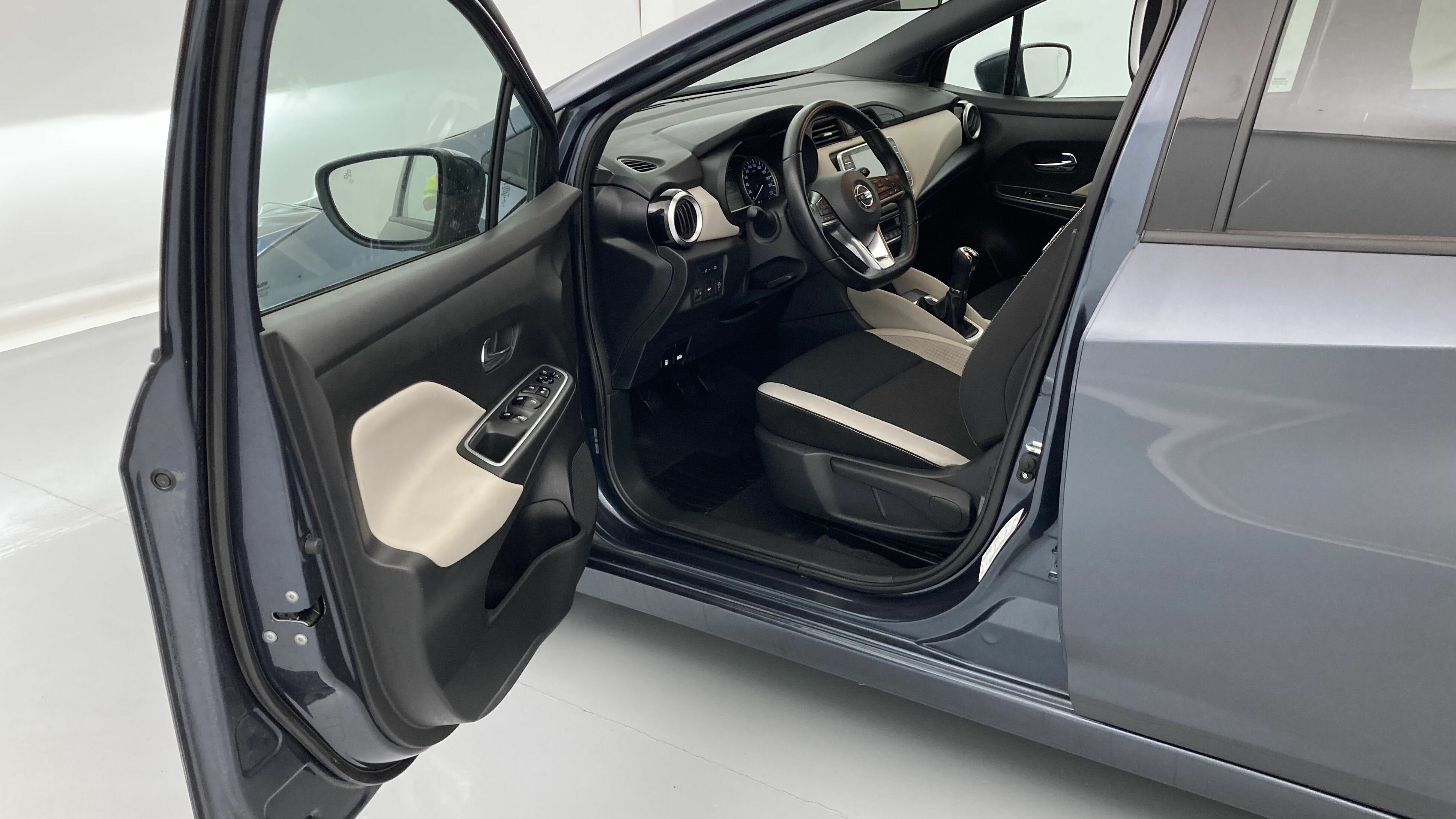 nissan micra tekna 1.0 IG-T 92 2022 grey gunmetal 13