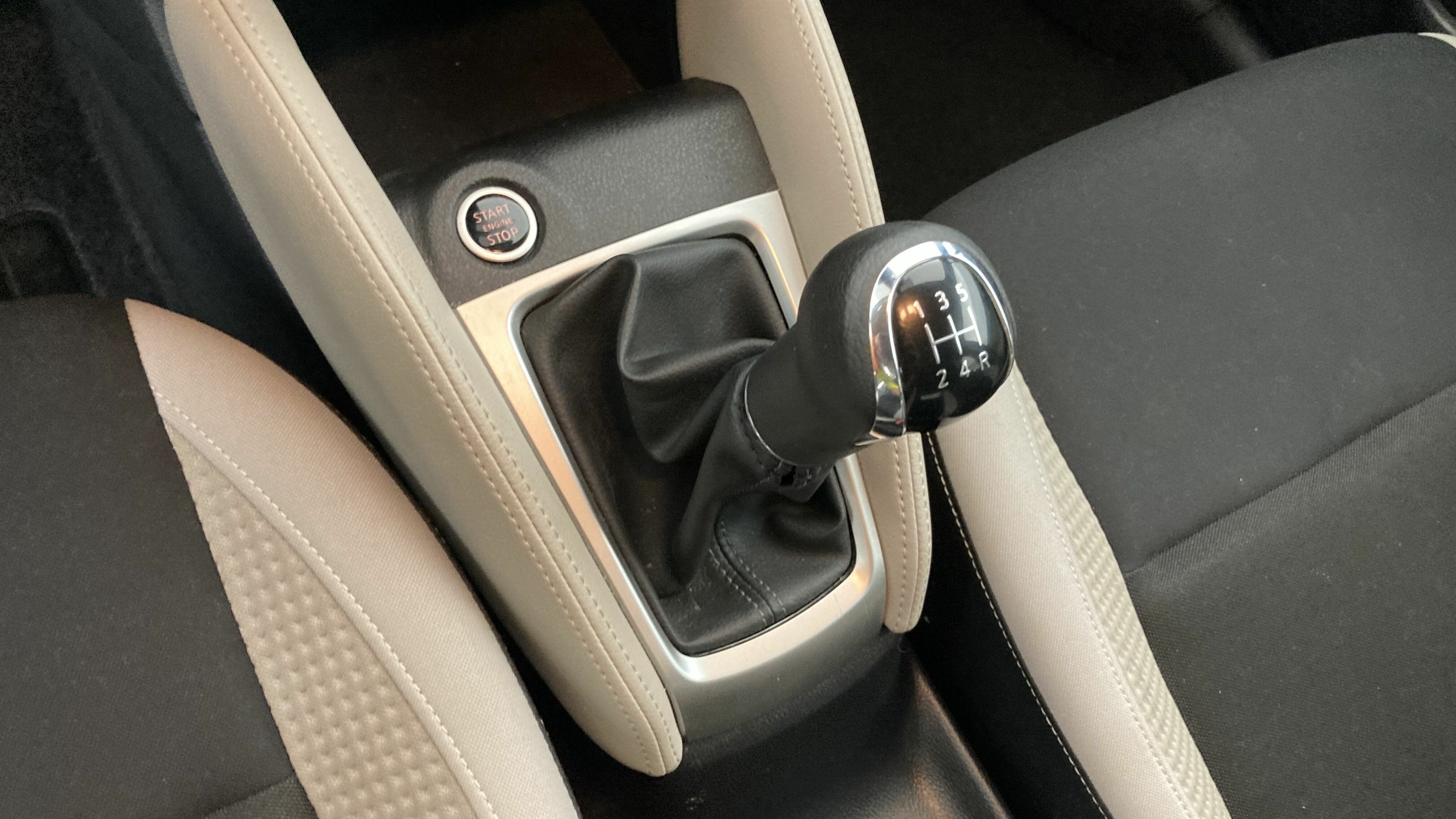 nissan micra tekna 1.0 IG-T 92 2022 grey gunmetal 20