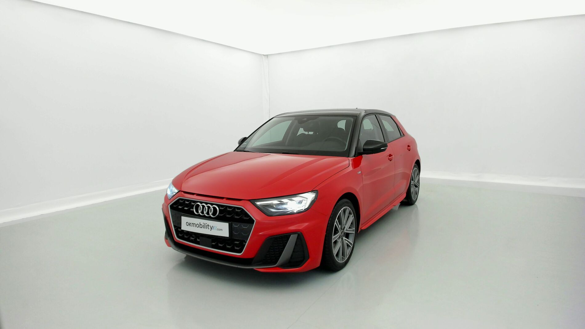 audi a1 sportback s line 30 TFSI 110 2022 misanorot / mythosschwarz 1