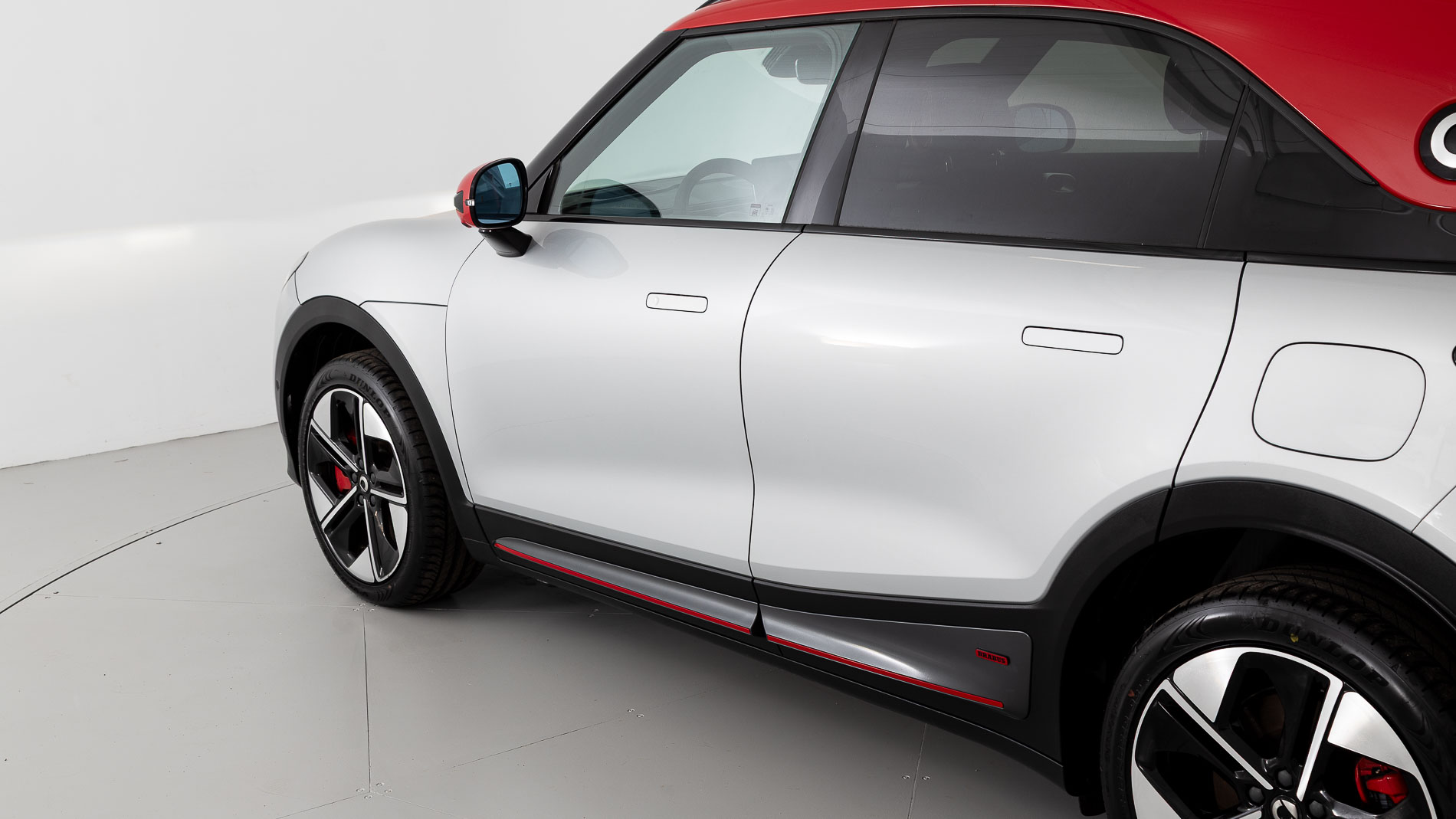 smart #1 brabus 428 4X4 2023 cyber silver / radiant red 40