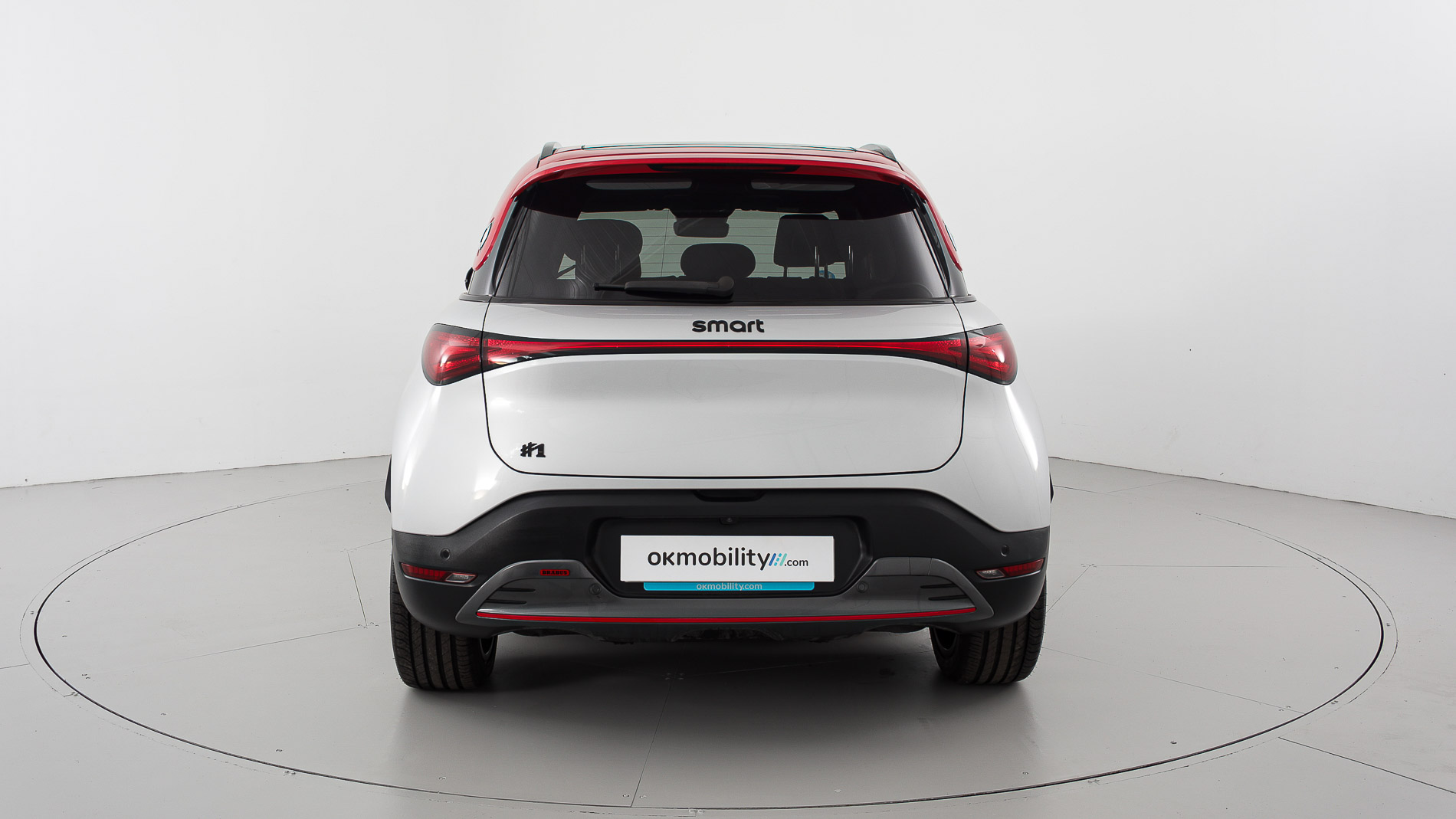 smart #1 brabus 428 4X4 2023 cyber silver / radiant red 10