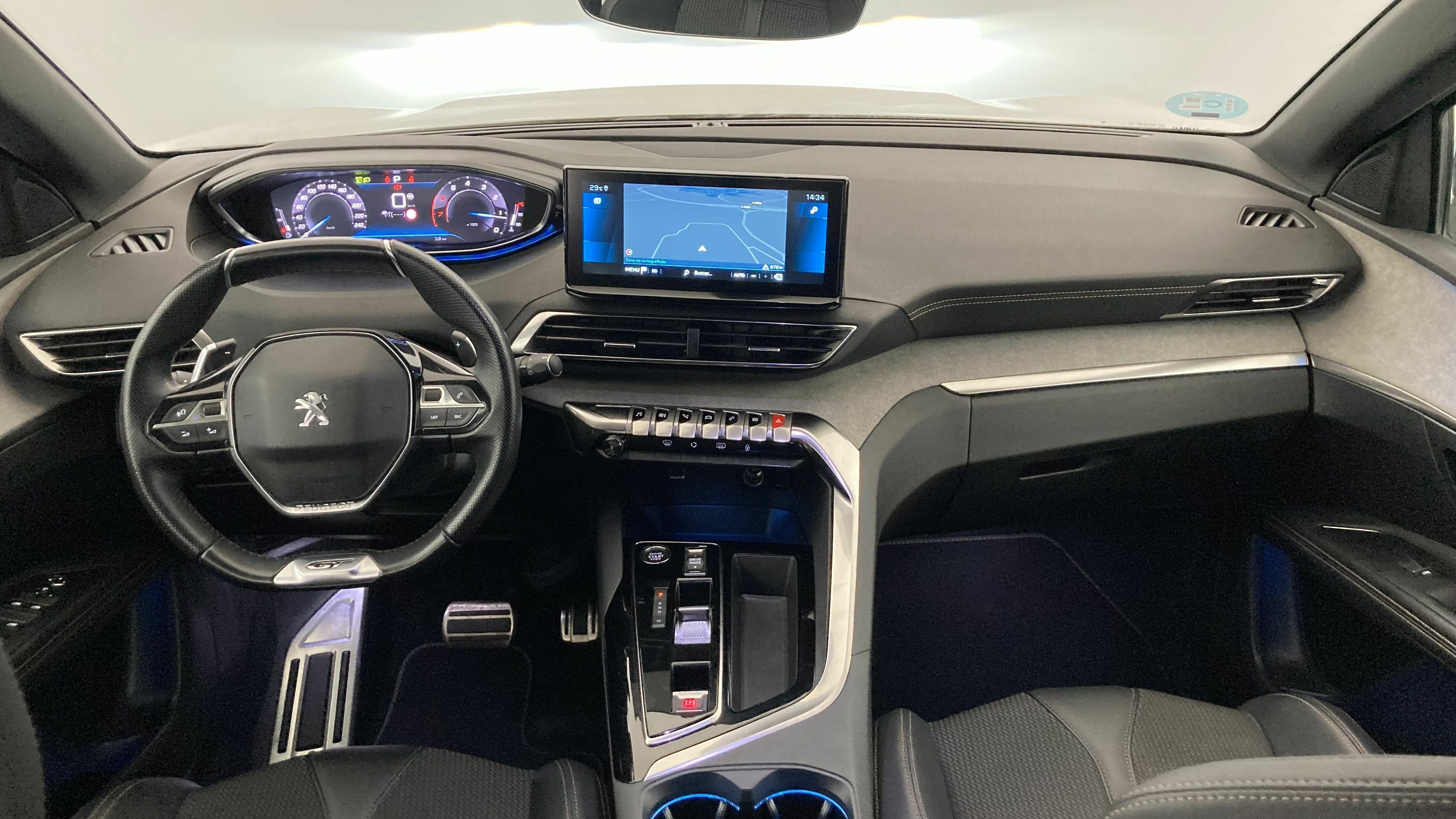 peugeot 3008 gt 1.2 PURETECH 130 EAT 2023 blanco nacarado 16