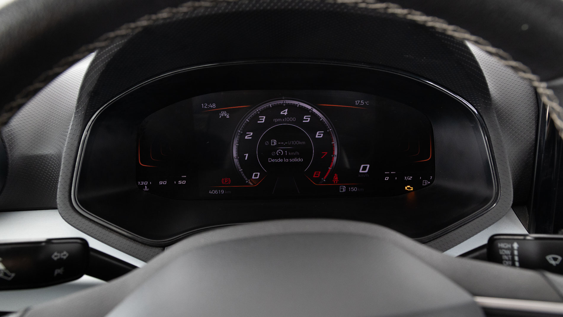 seat ibiza style xl 1.0 MPI 80 2023 rojo 16