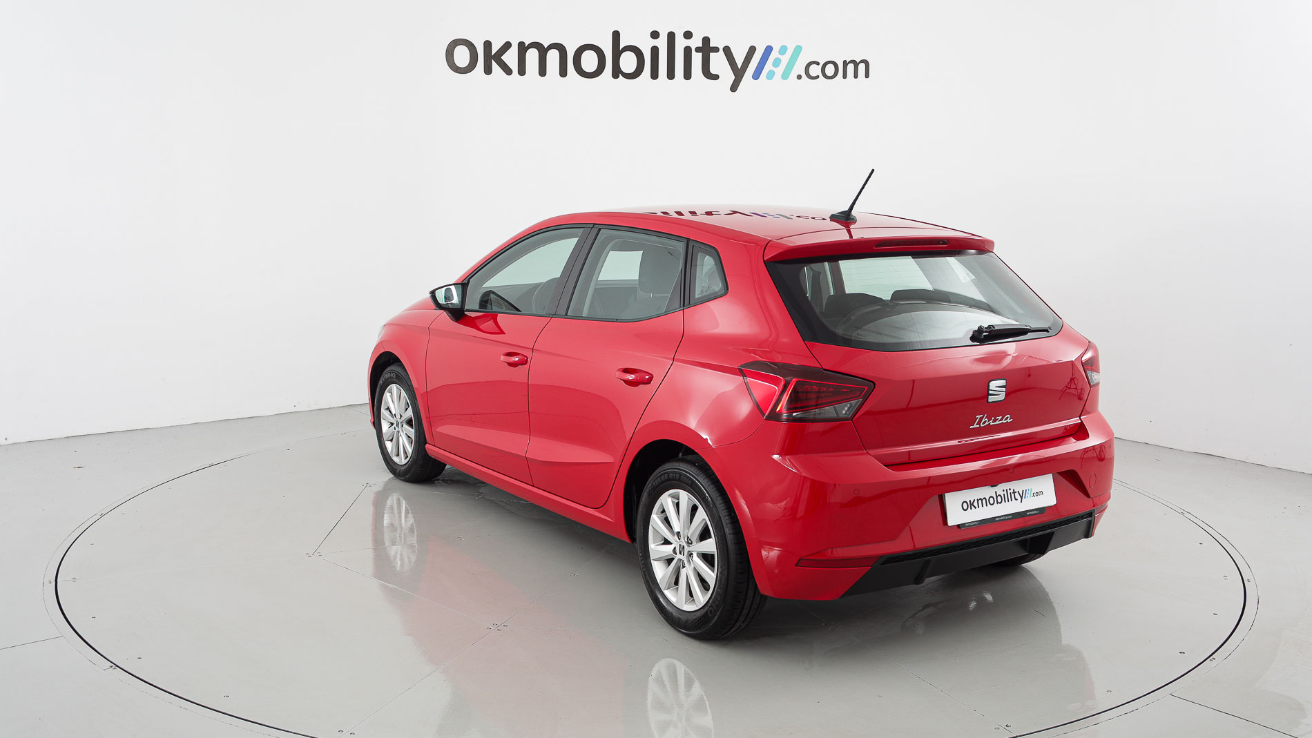 seat ibiza style xl 1.0 MPI 80 2023 rojo 10