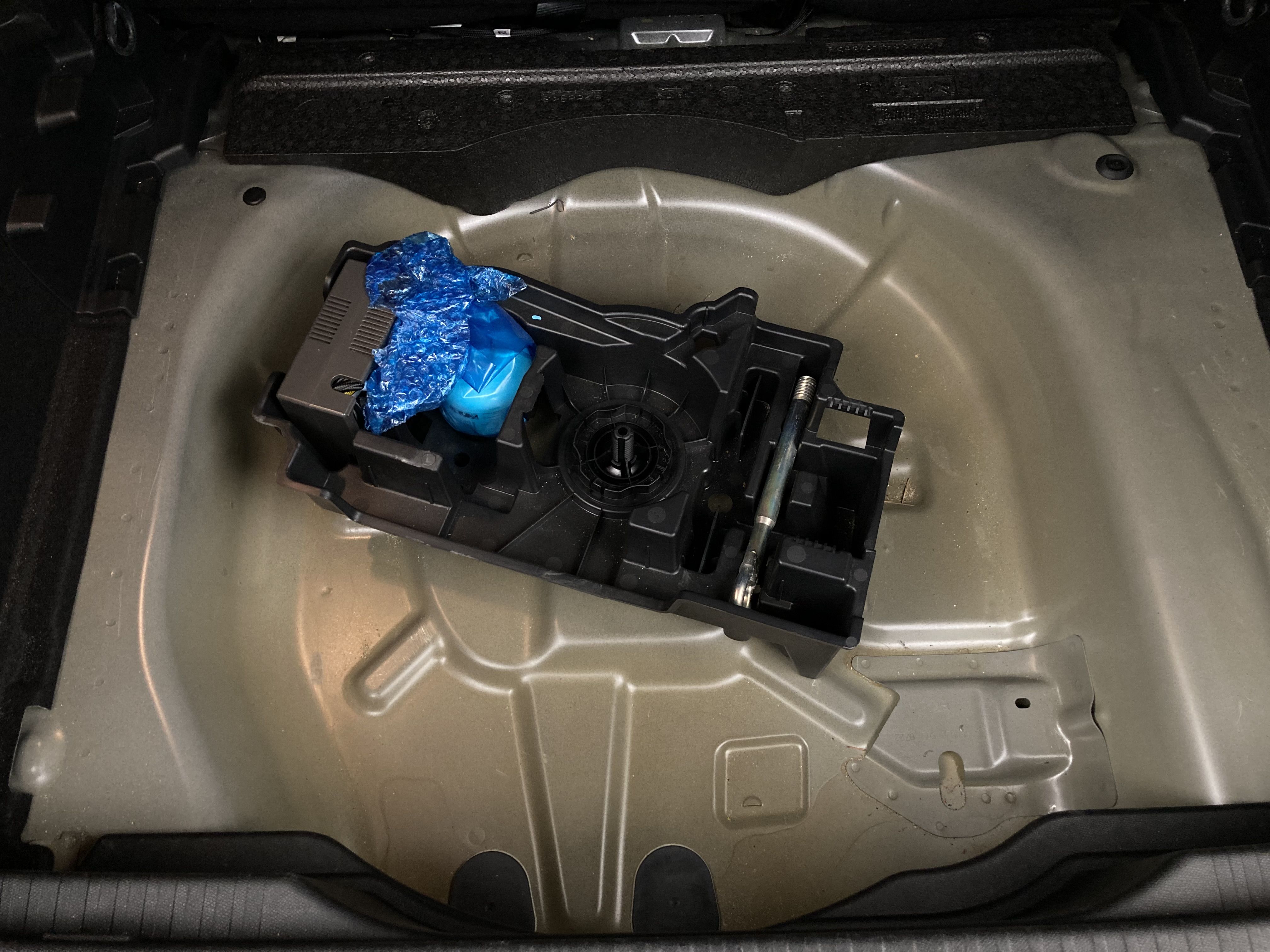 citroen c4 shine 1.5 BLUEHDI 130 EAT 2022 negro perla 19