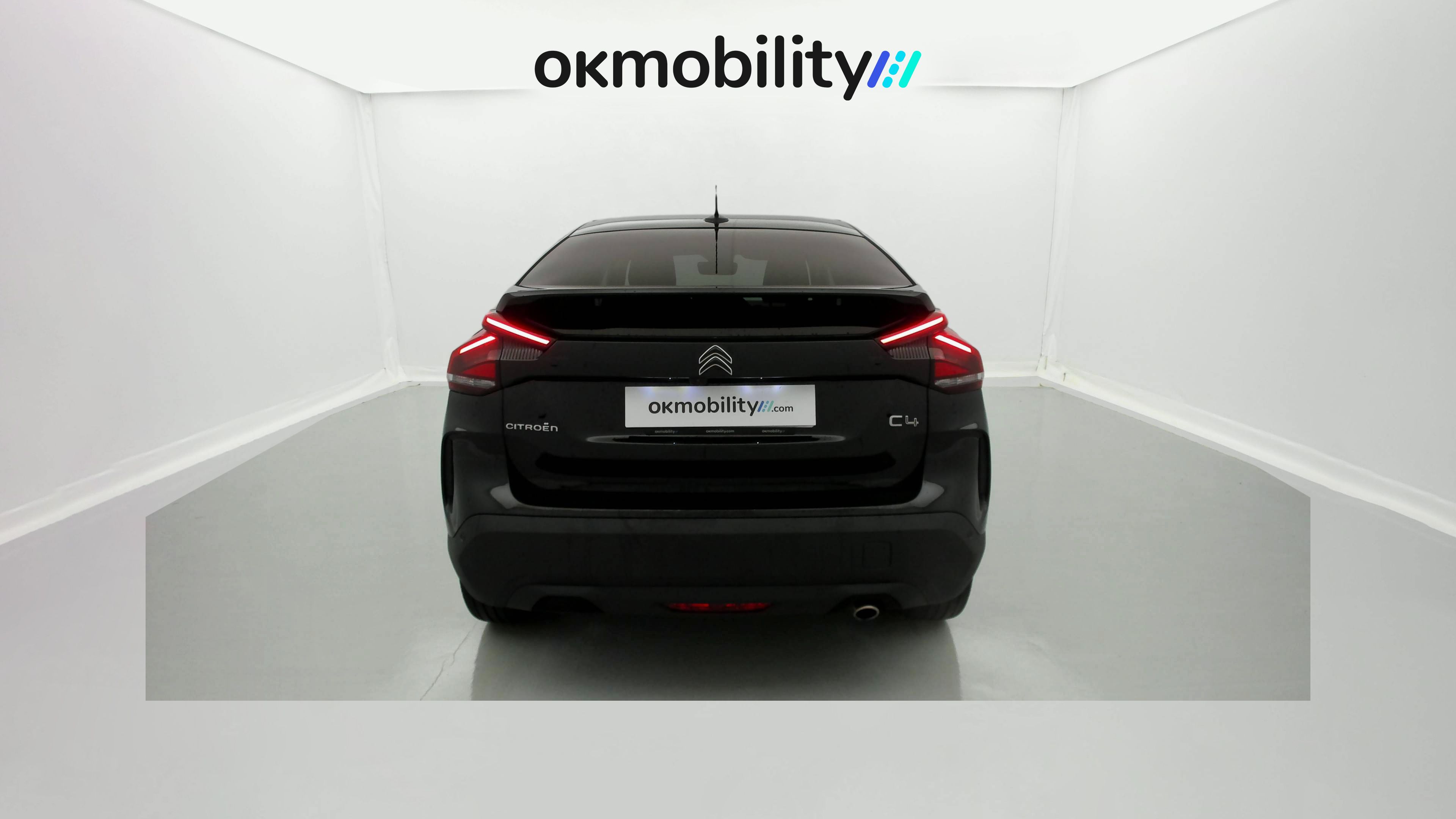 citroen c4 shine 1.5 BLUEHDI 130 EAT 2022 negro perla 10