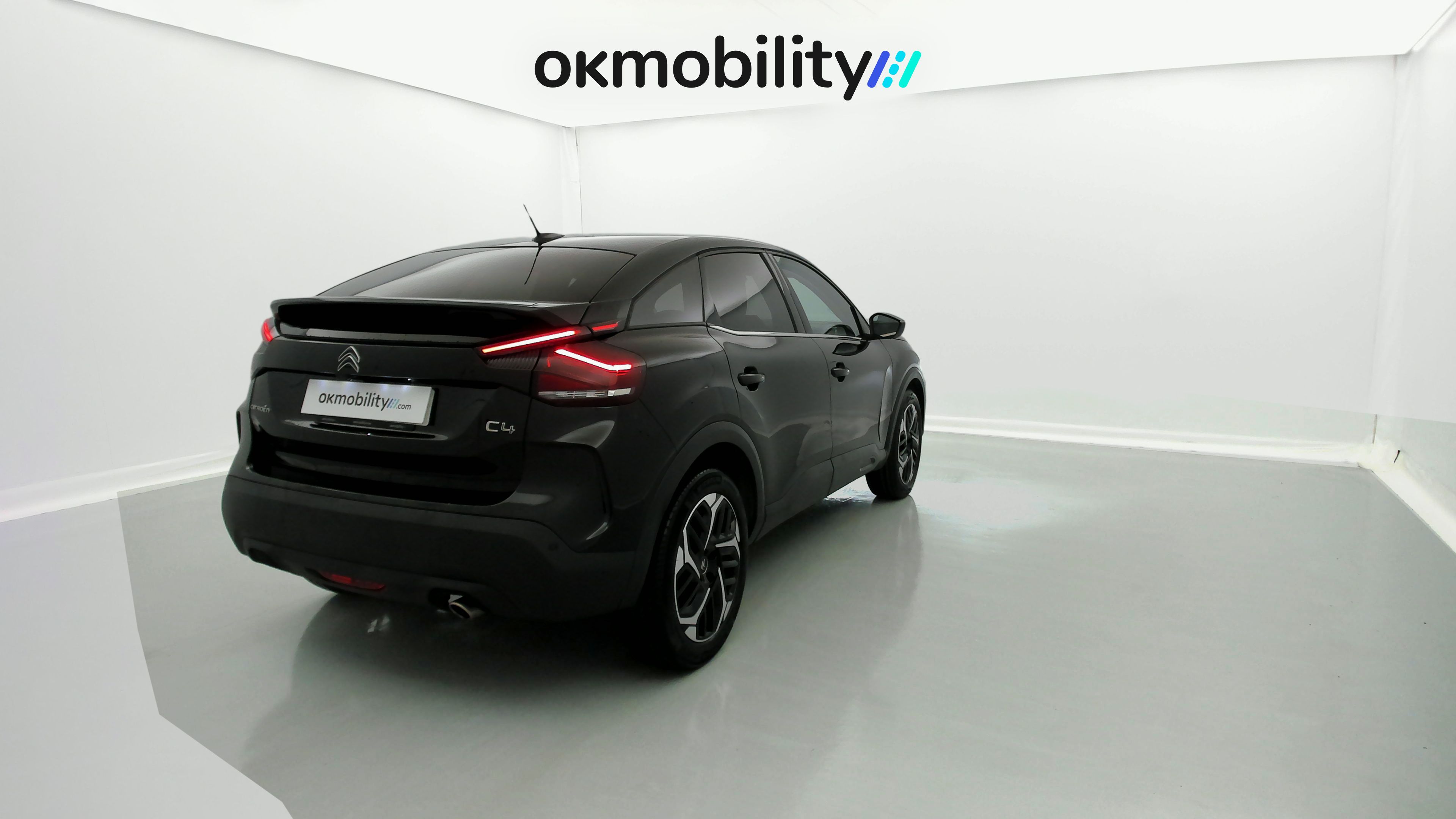 citroen c4 shine 1.5 BLUEHDI 130 EAT 2022 negro perla 11