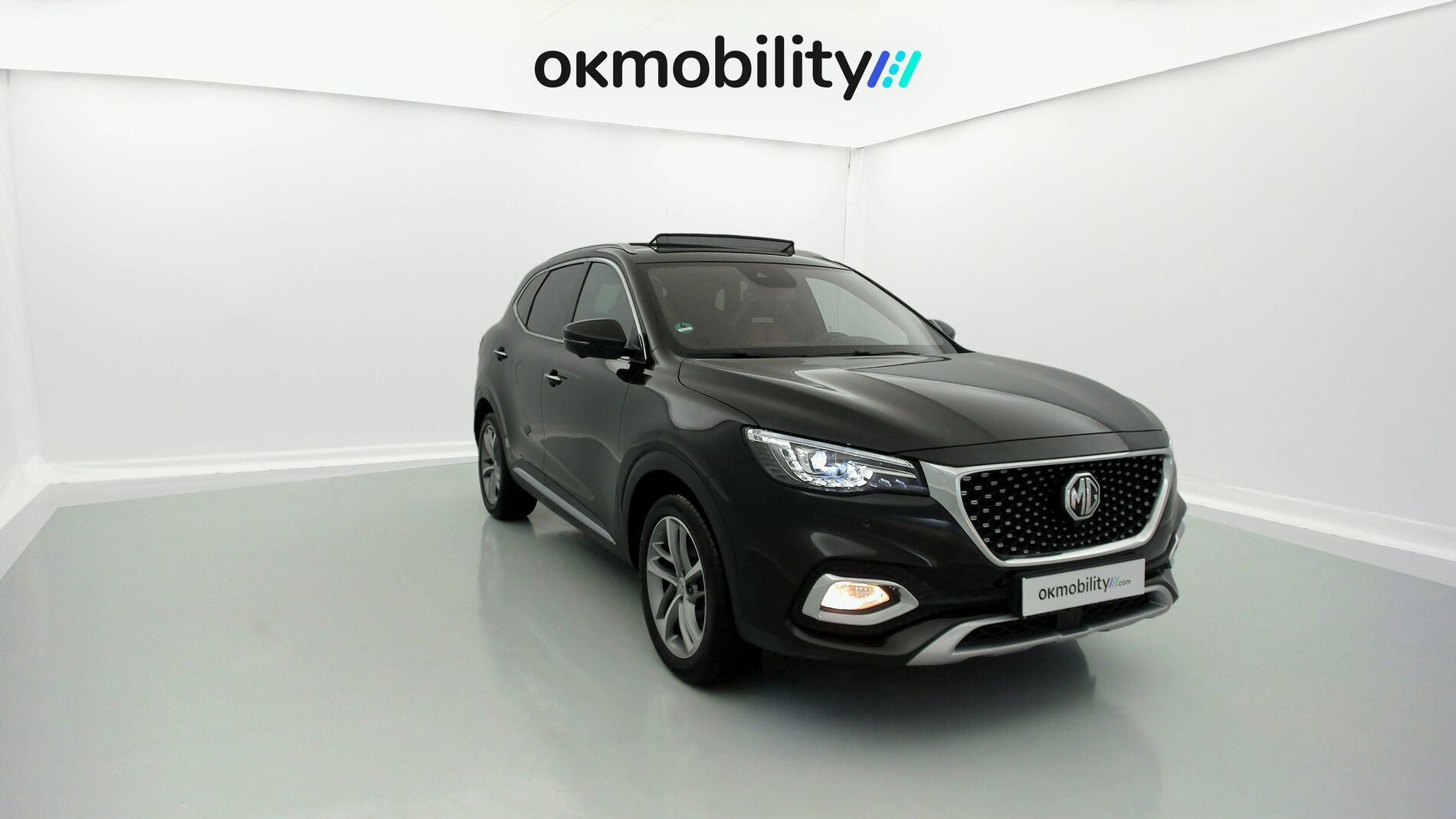 mg hs luxury 1.5 T-GDI 162 AT 2023 black 3