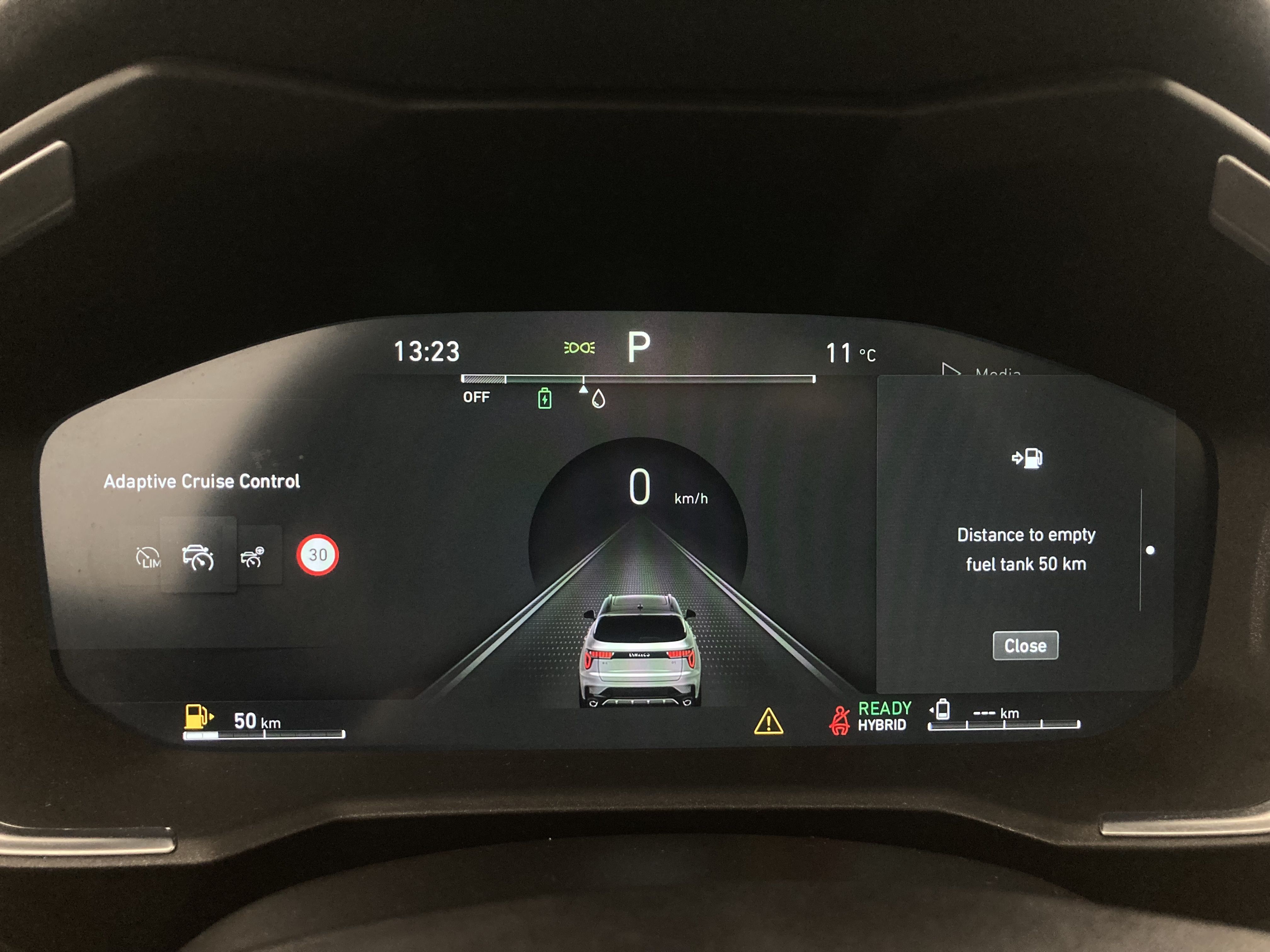 lynk&co 1 nv 1.5 PHEV 261 2022 black 13