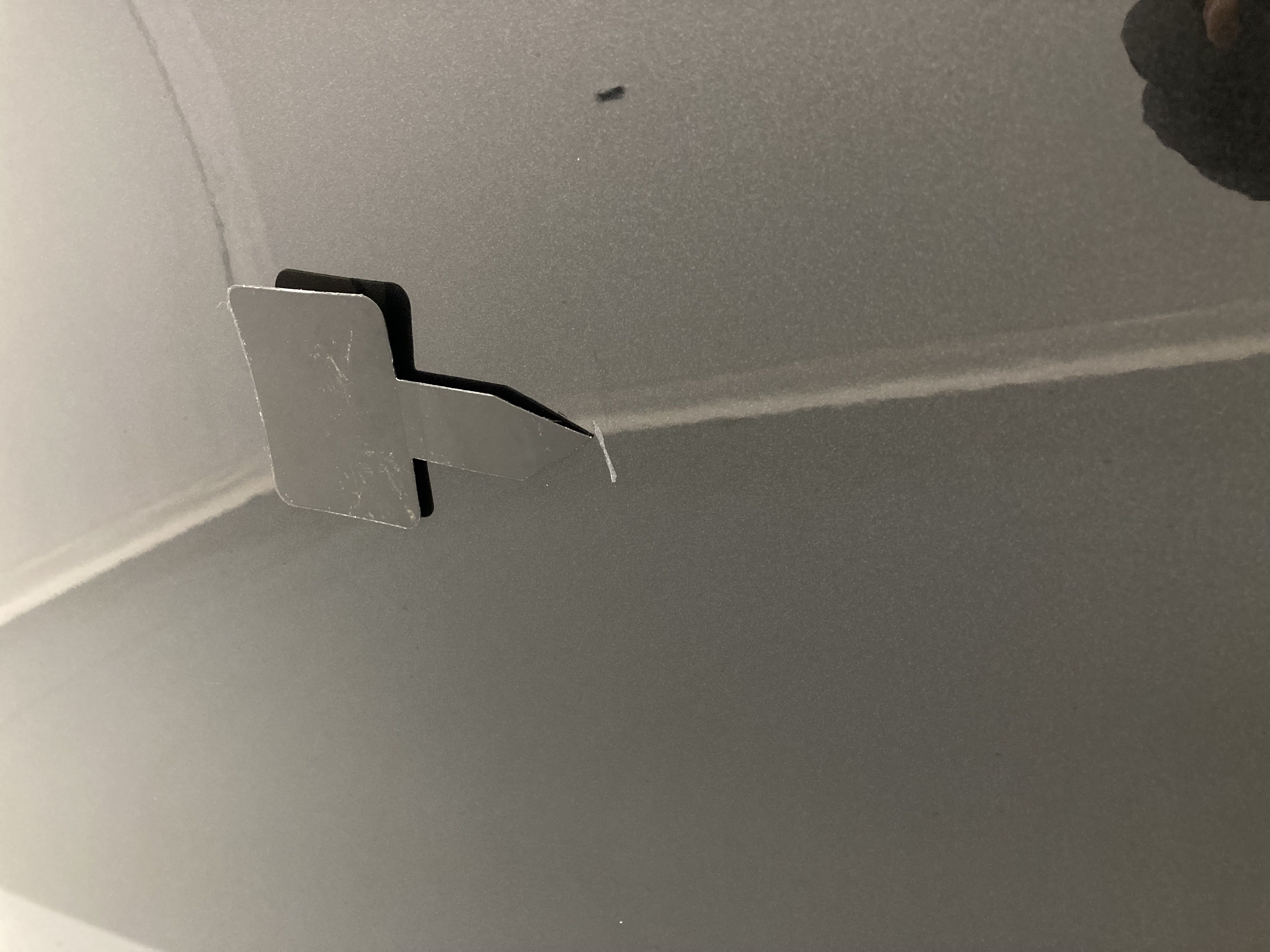 lynk&co 1 nv 1.5 PHEV 261 2022 black 23