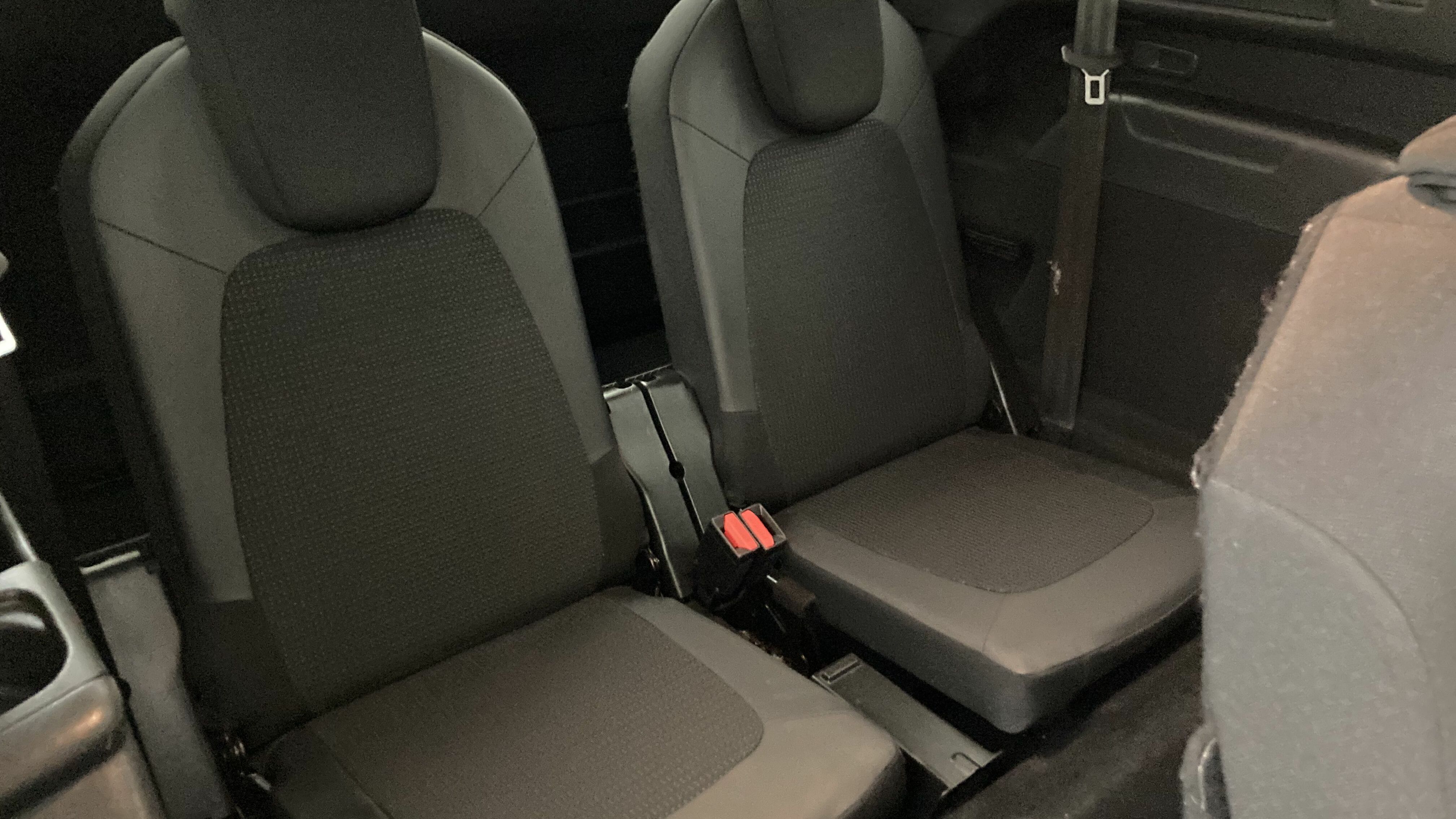 citroen c4 grand spacetourer shine pack 1.5 BLUEHDI 130 EAT 2021 platinum-grau 22