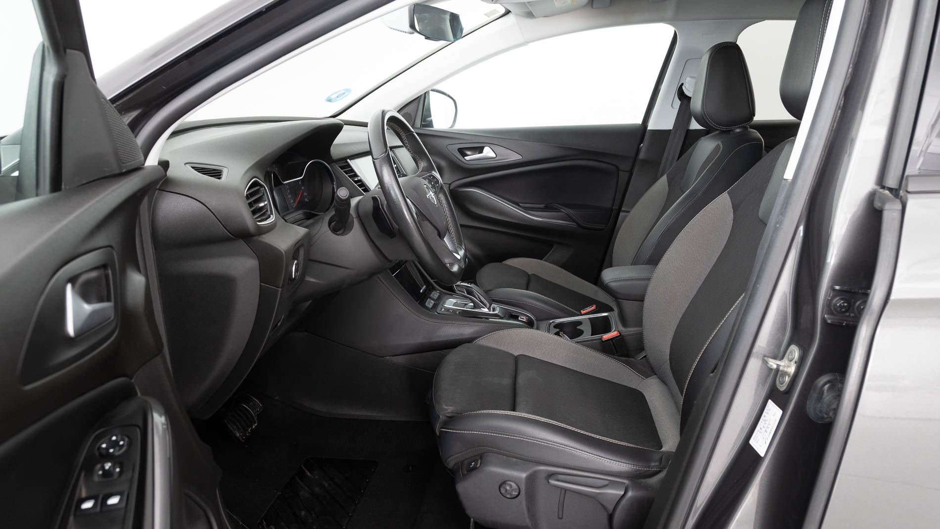 opel grandland x ultimate 1.6 PHEV 300 AT 2021 gris moai / techo negro 19