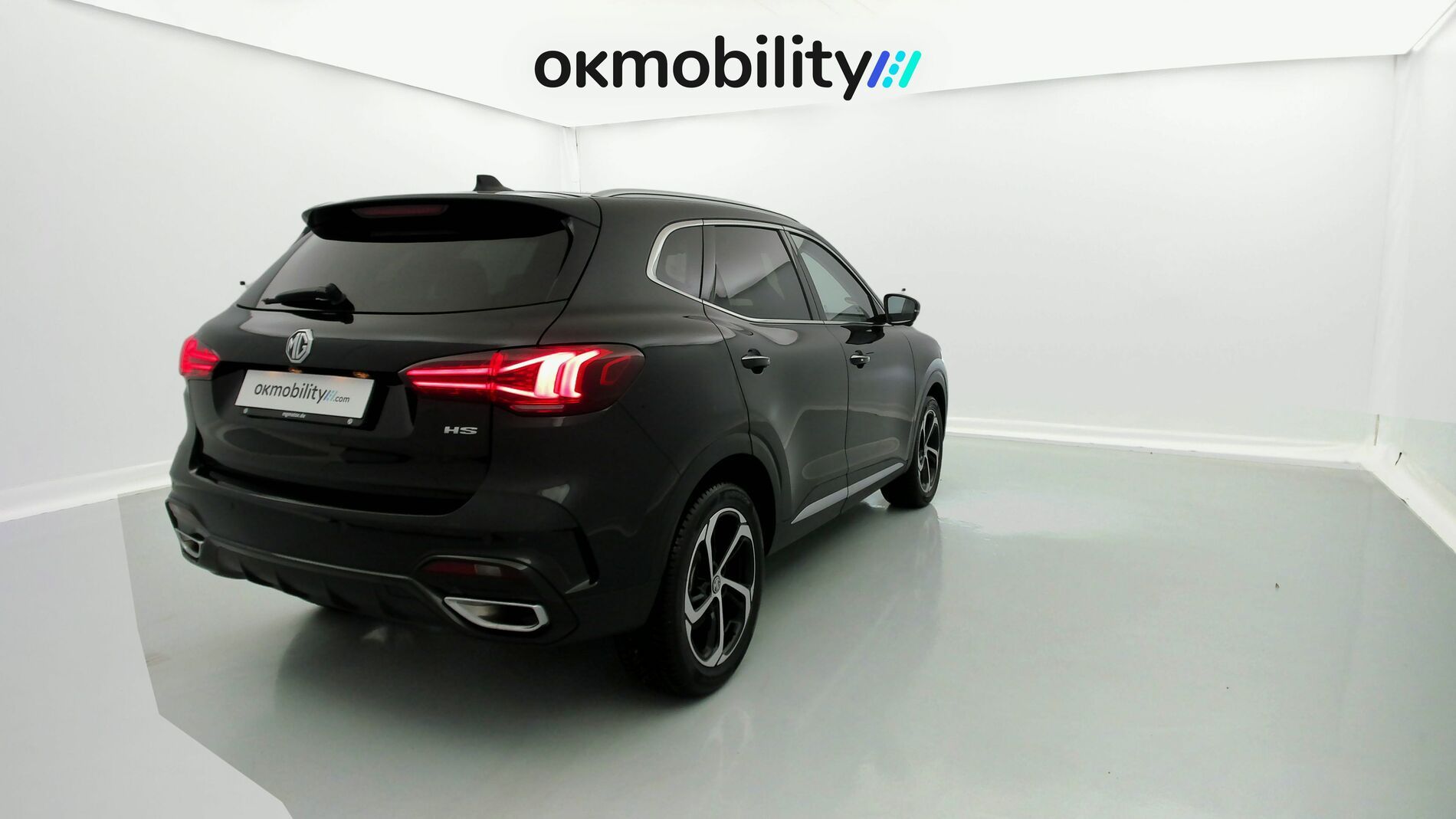 mg hs luxury 1.5 T-GDI 162 AT 2024 pebble black 11