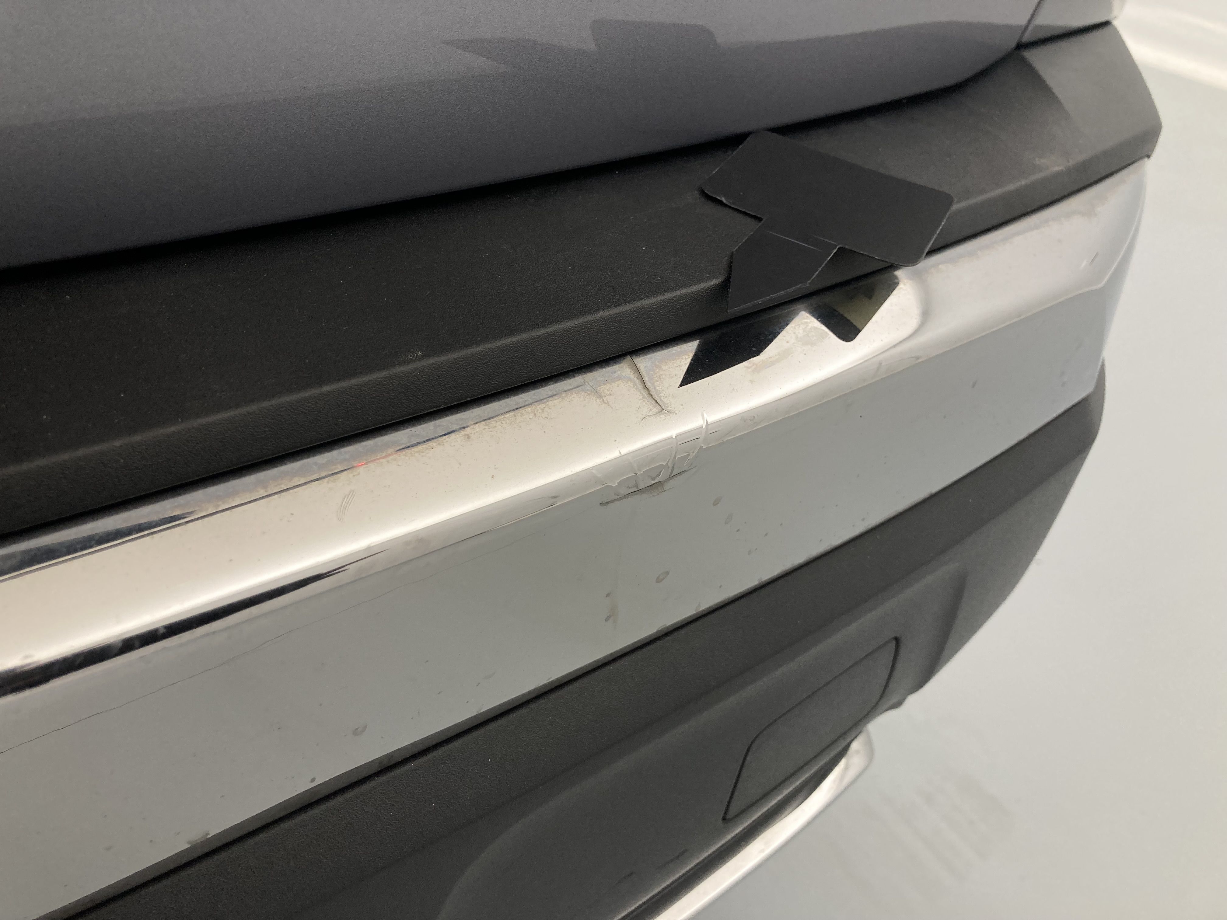 peugeot 3008 gt pack 1.6 HYBRID 300 EAT PHEV 2022 gris artense / negro 22