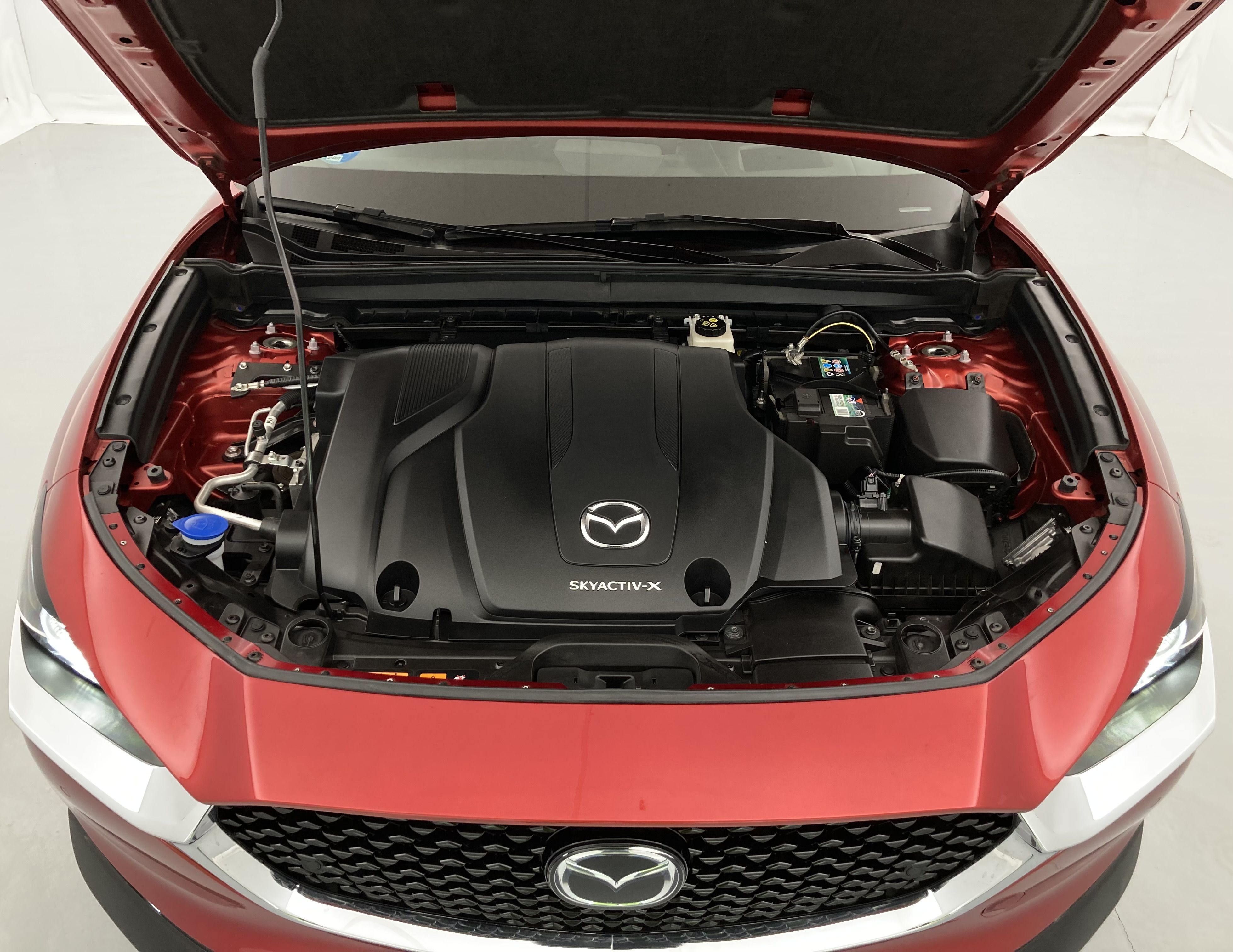 mazda cx-30 zenith 2.0 E-SKYACTIV-X 186 2022 soul red crystal 25