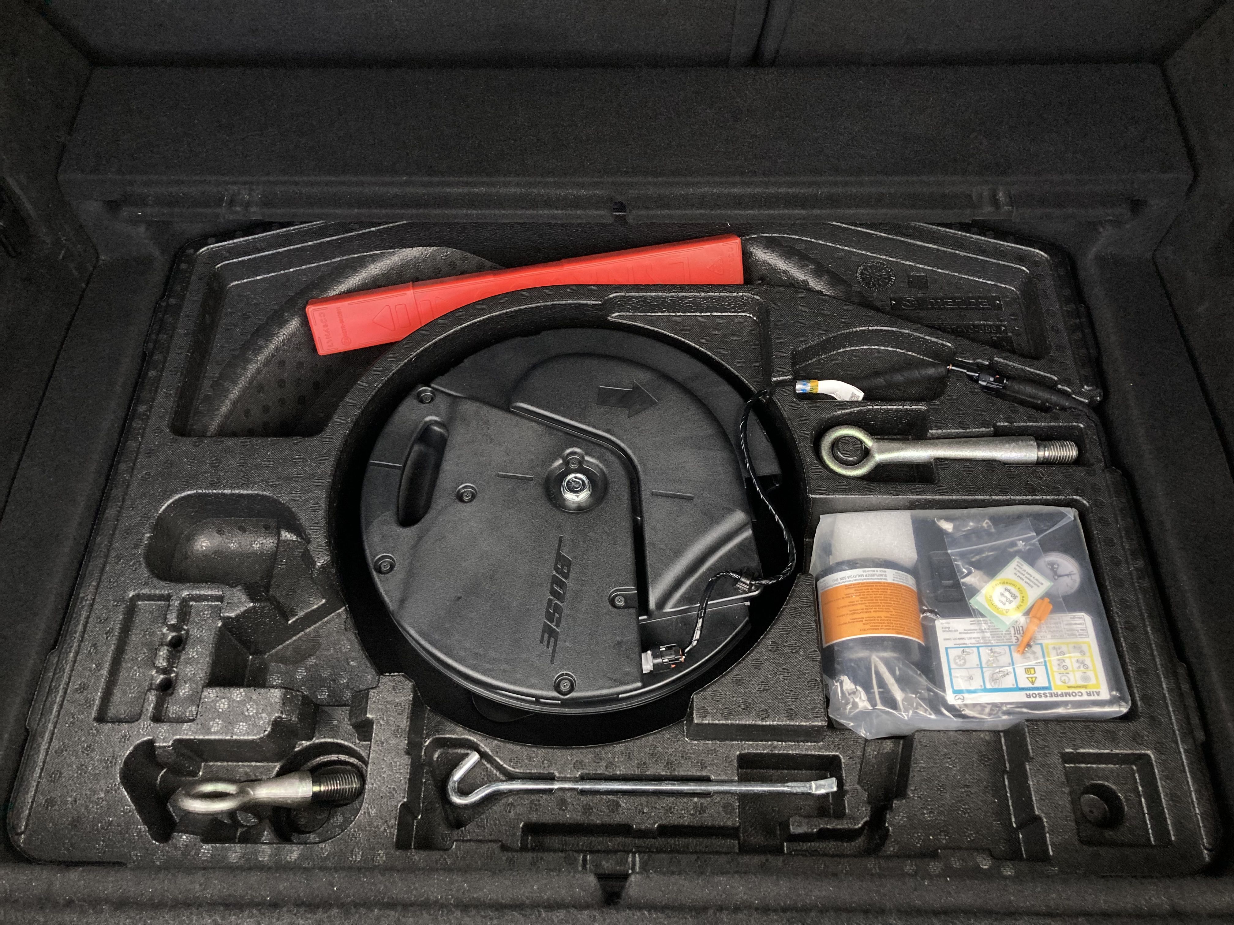 mazda cx-30 zenith 2.0 E-SKYACTIV-X 186 2022 soul red crystal 26