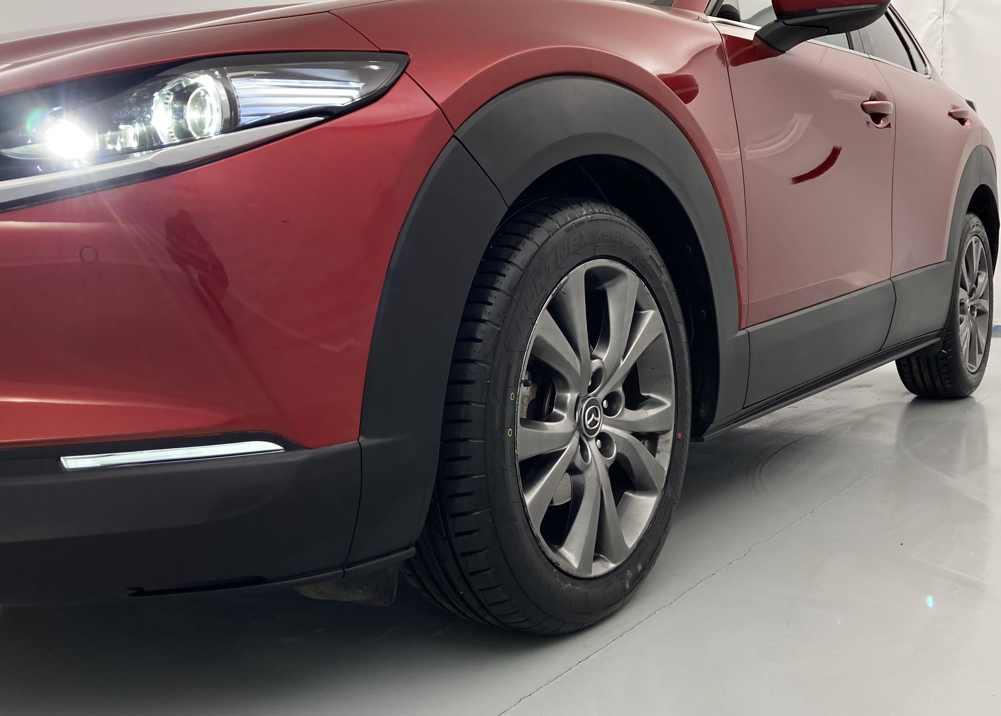 mazda cx-30 zenith 2.0 E-SKYACTIV-X 186 2022 soul red crystal 28