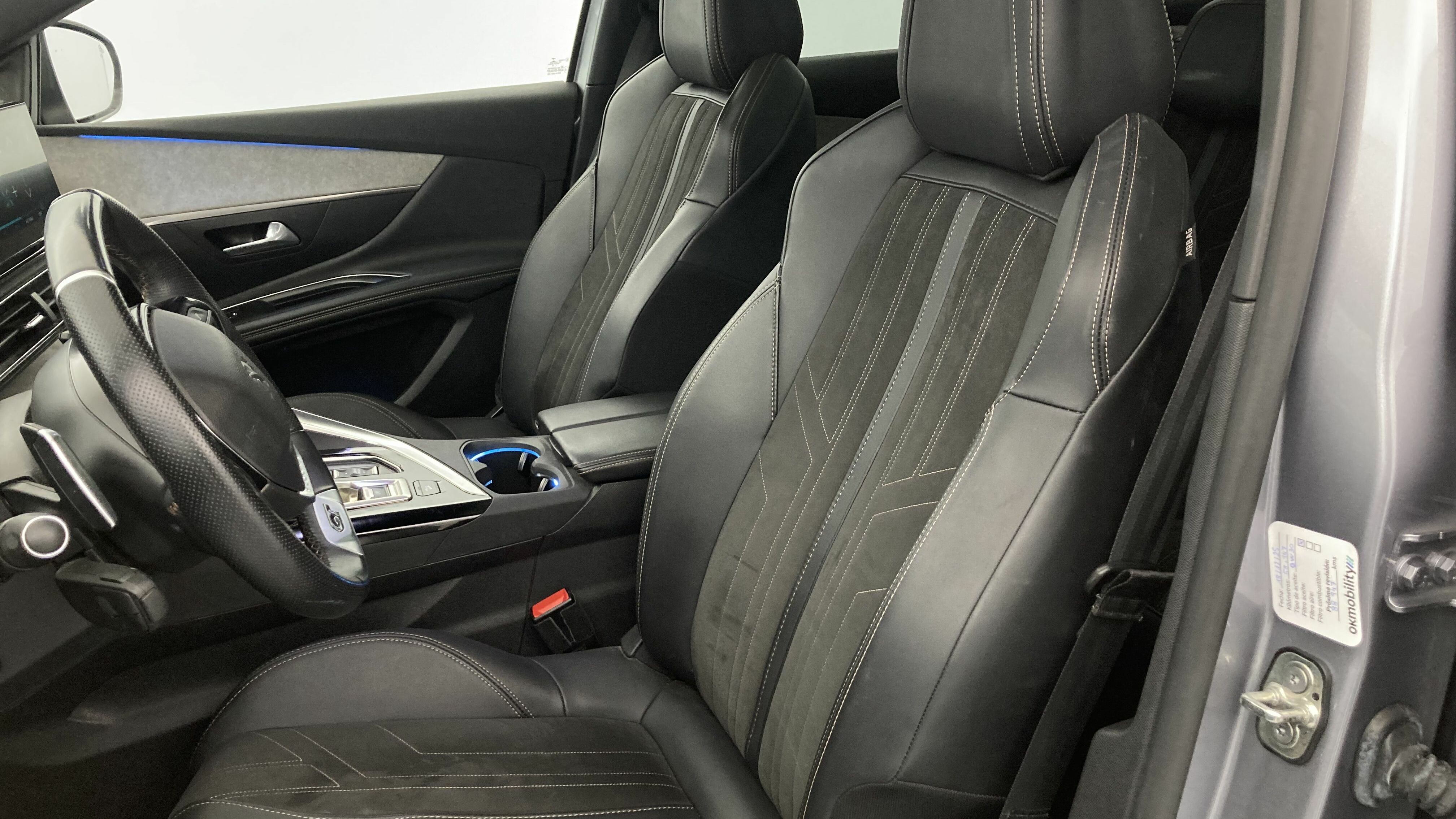 peugeot 3008 gt pack 1.6 HYBRID 300 EAT PHEV 2022 gris artense / negro 13