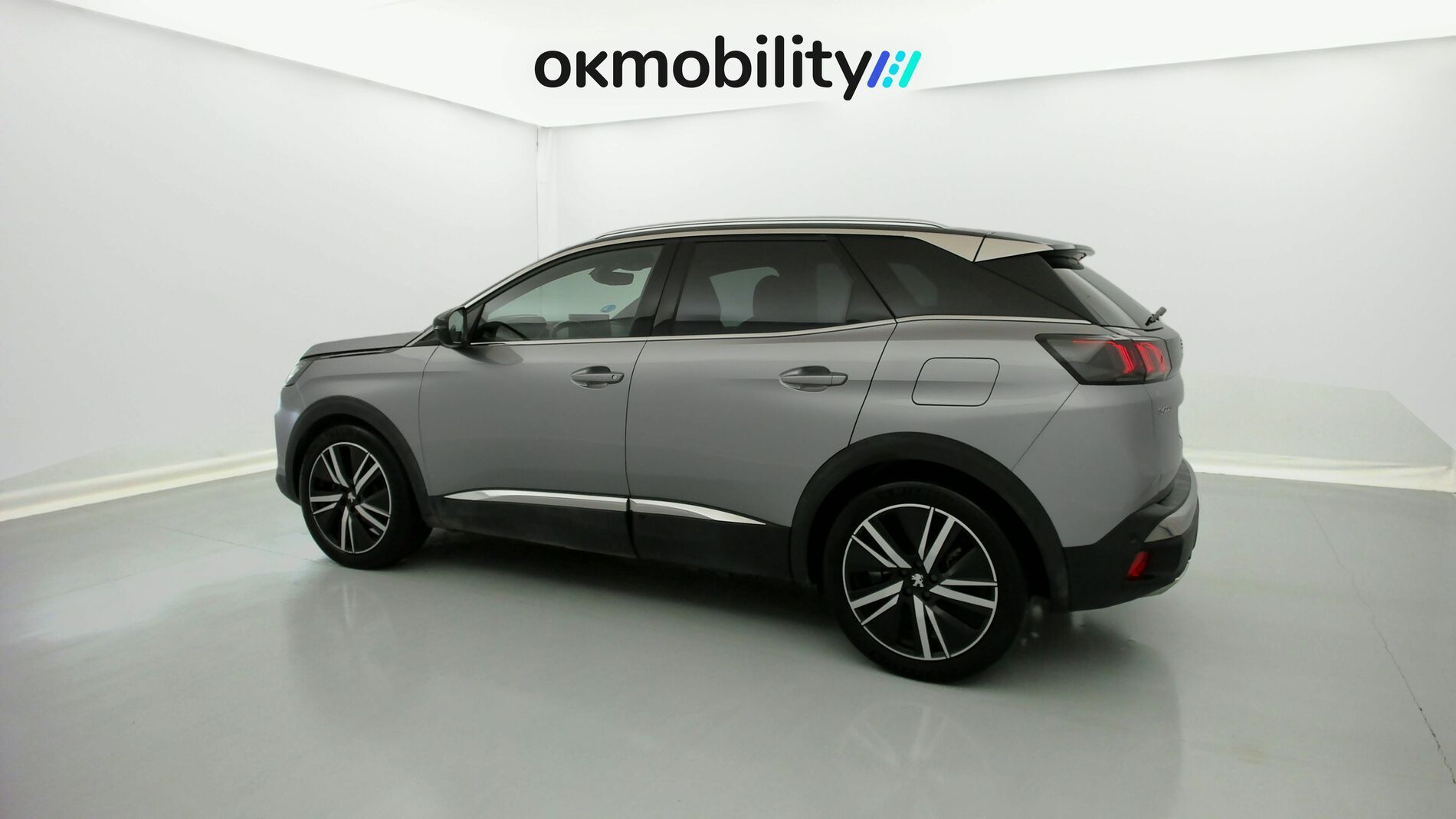 peugeot 3008 gt pack 1.6 HYBRID 300 EAT PHEV 2022 gris artense / negro 7
