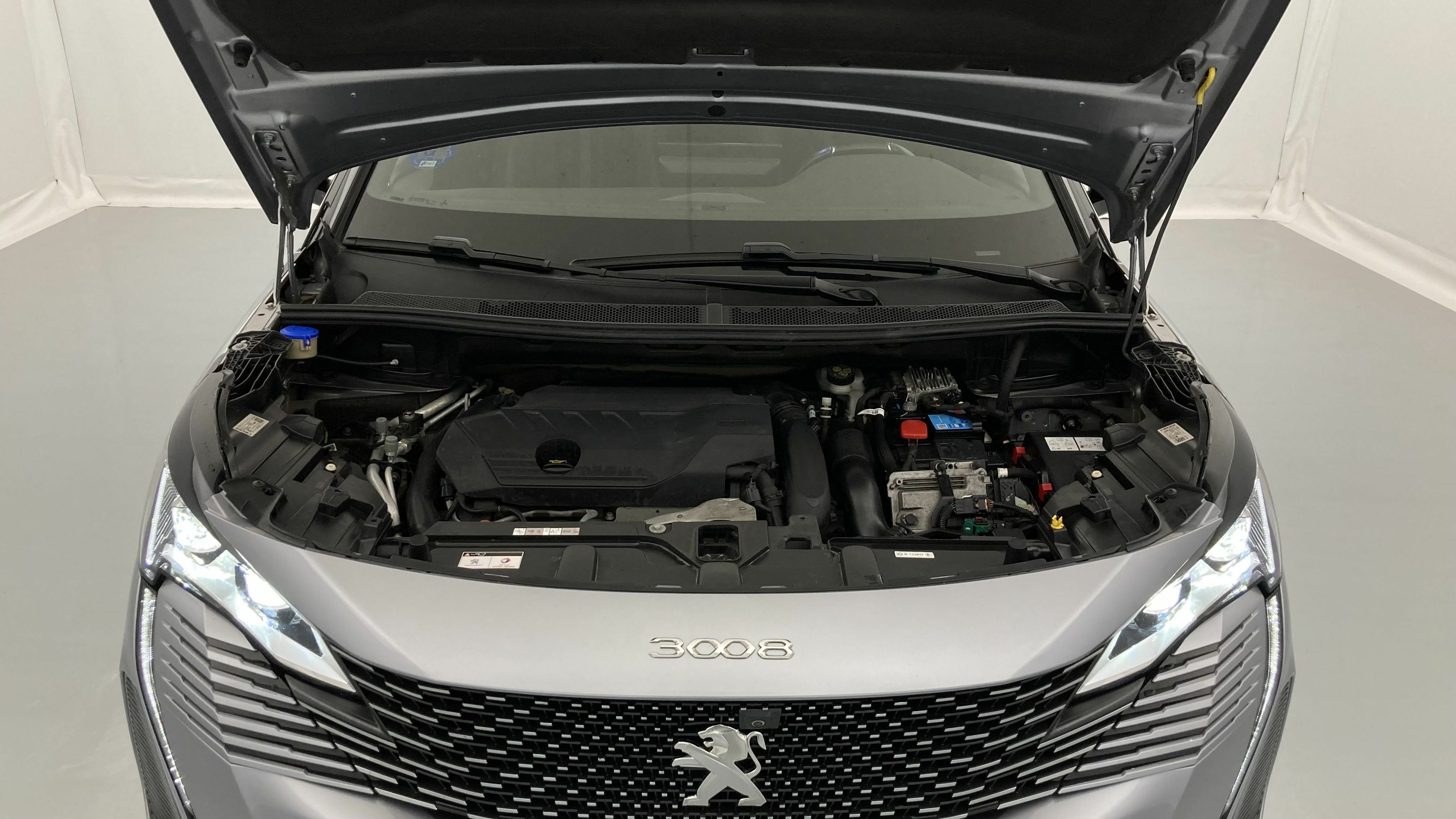 peugeot 3008 gt pack 1.6 HYBRID 300 EAT PHEV 2022 gris artense / negro 14