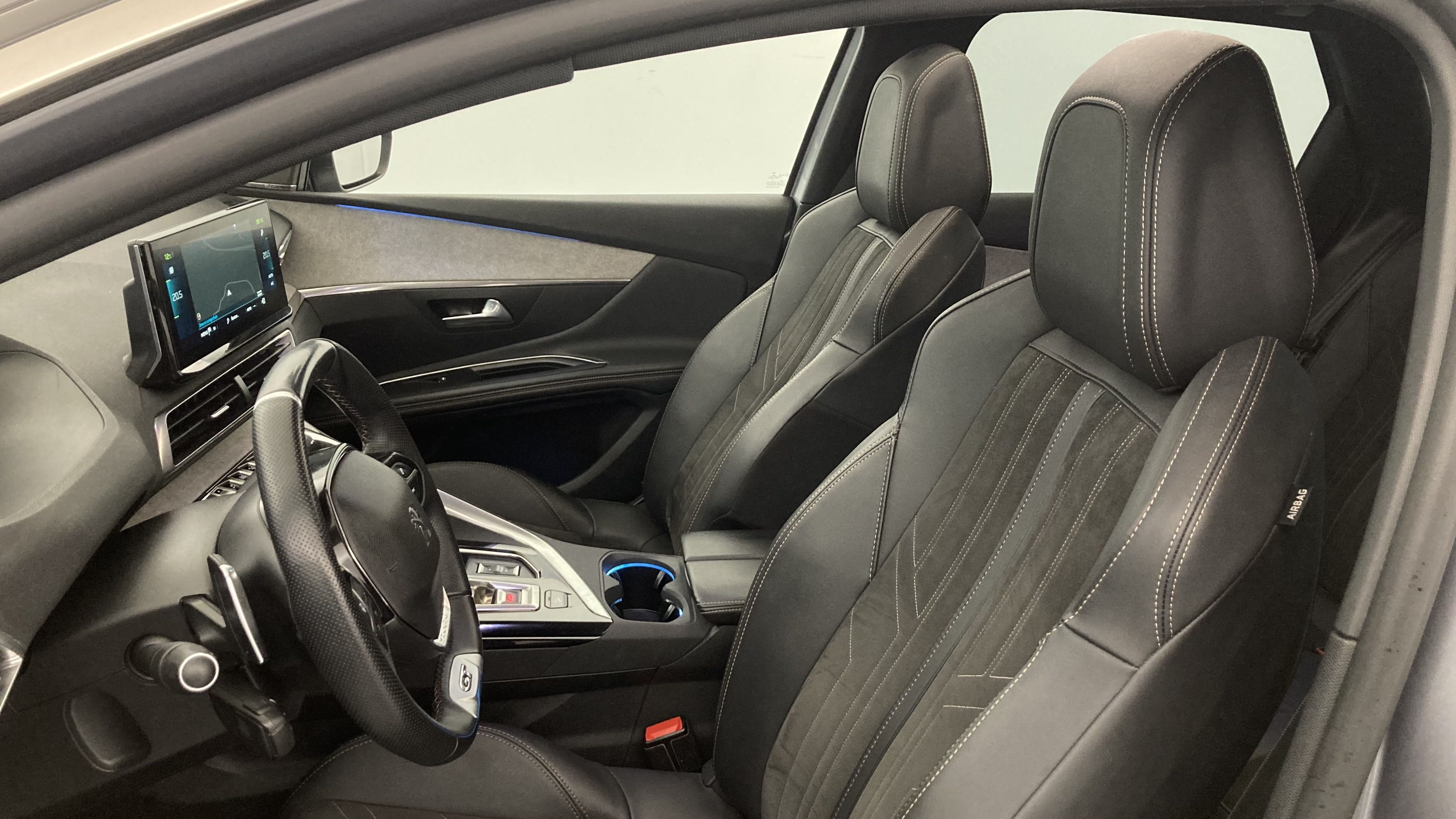 peugeot 3008 gt pack 1.6 HYBRID 300 EAT PHEV 2022 gris artense / negro 18