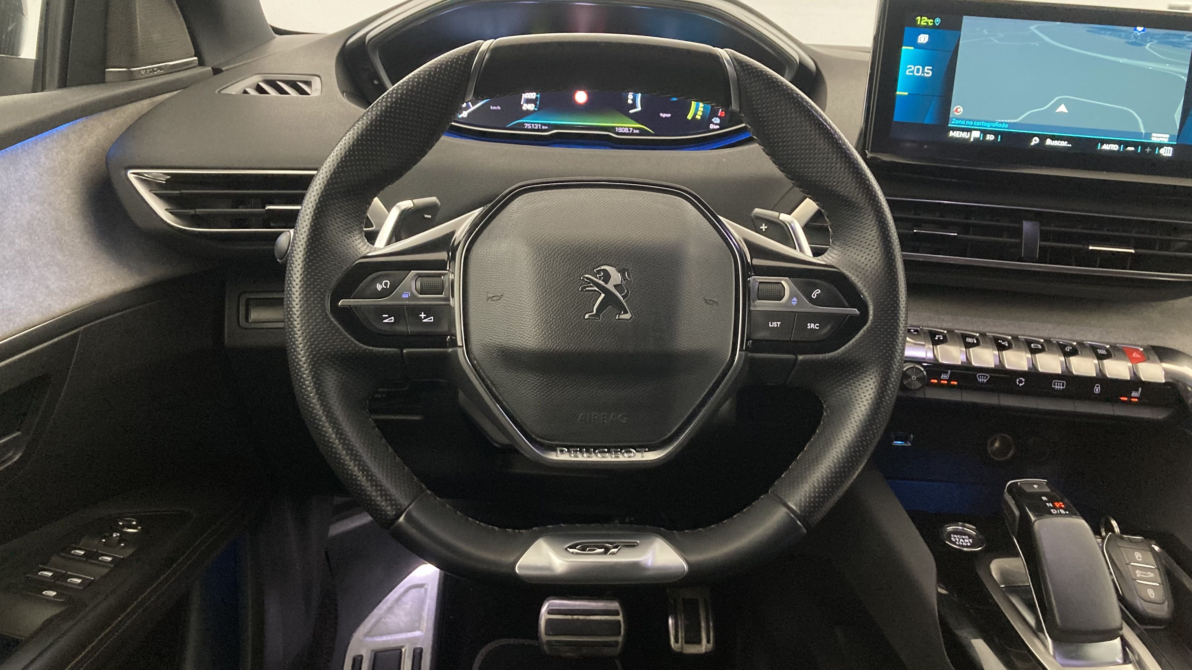 peugeot 3008 gt pack 1.6 HYBRID 300 EAT PHEV 2022 gris artense / negro 21