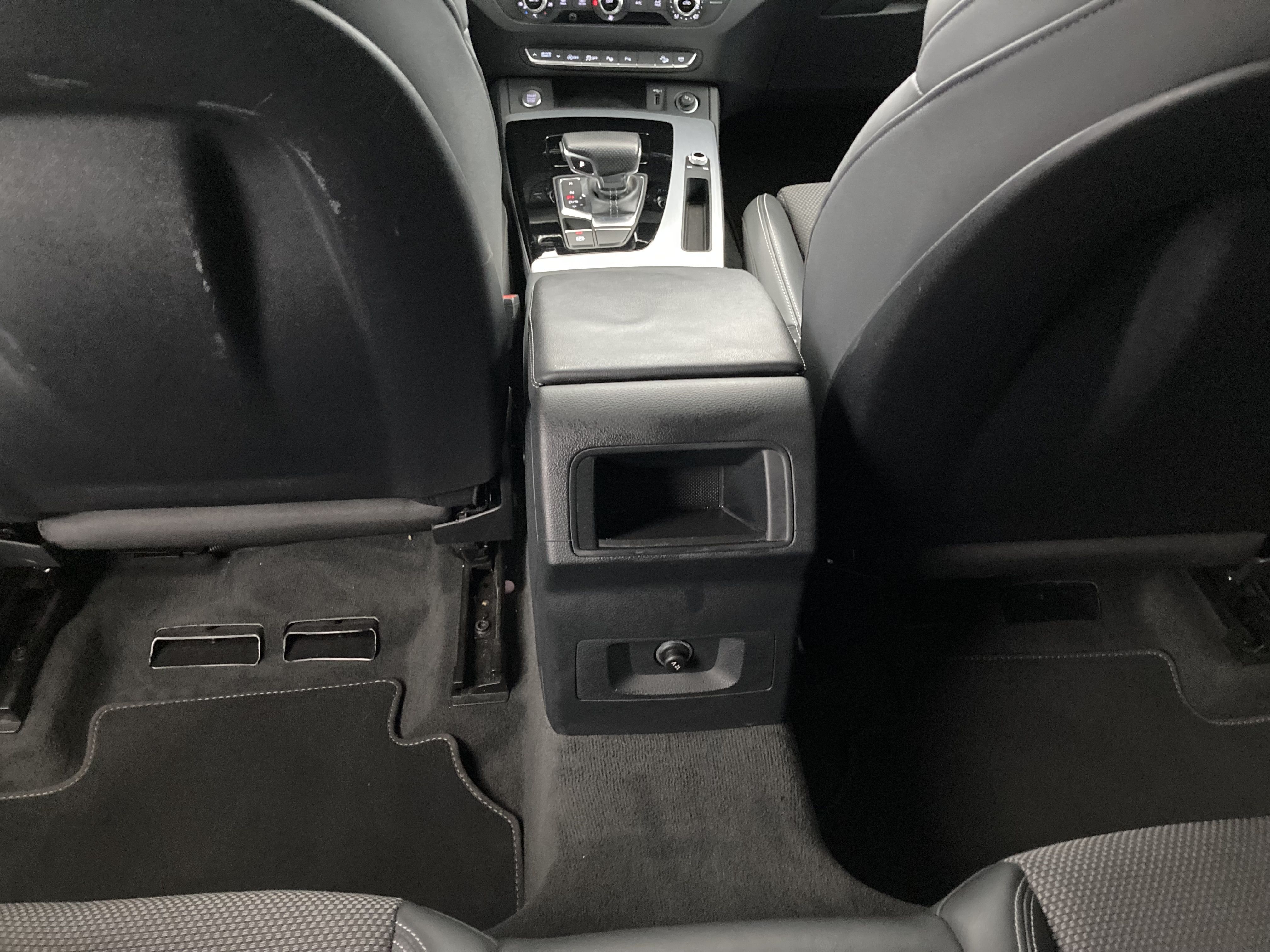 audi q5 sportback s line 40 TFSI 204 STRONIC QUATTRO 2023 daytonagrau perleffekt 17